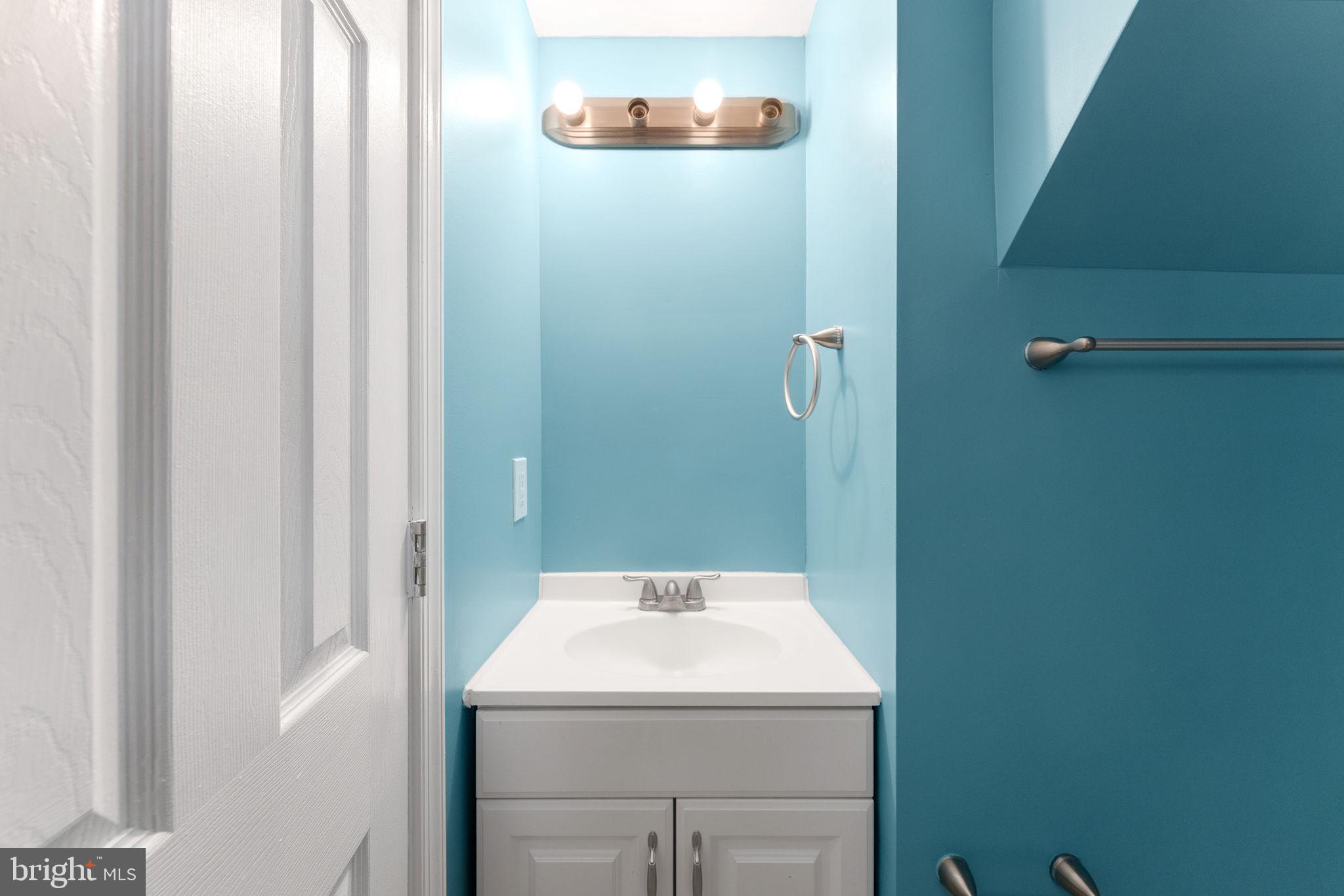 LANDOVER HILLS - Residential