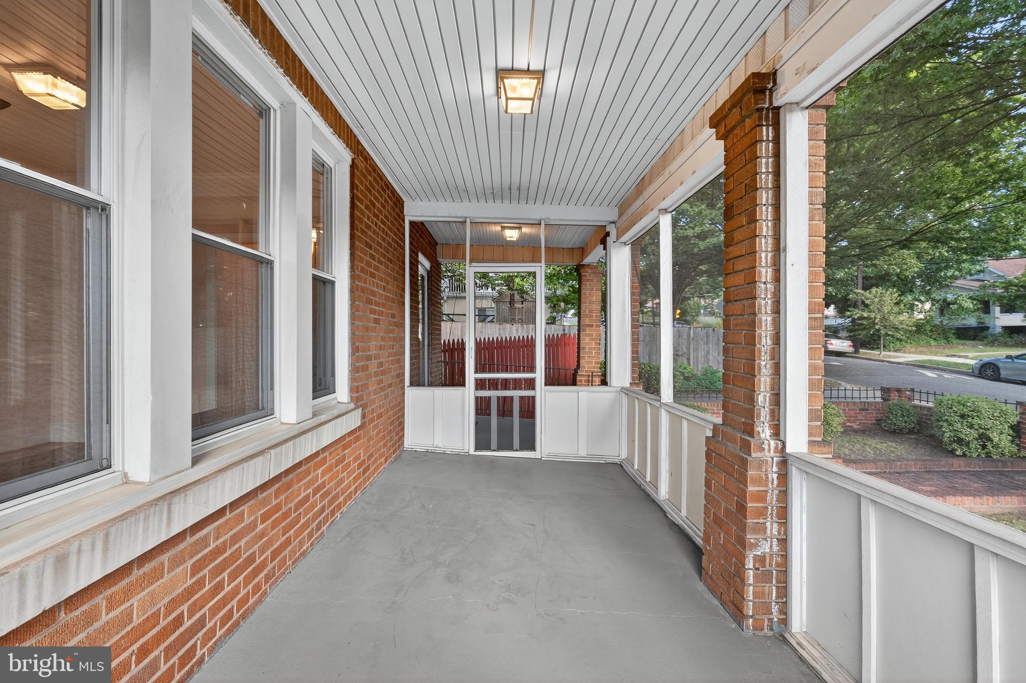 213 VAN BUREN STREET NW