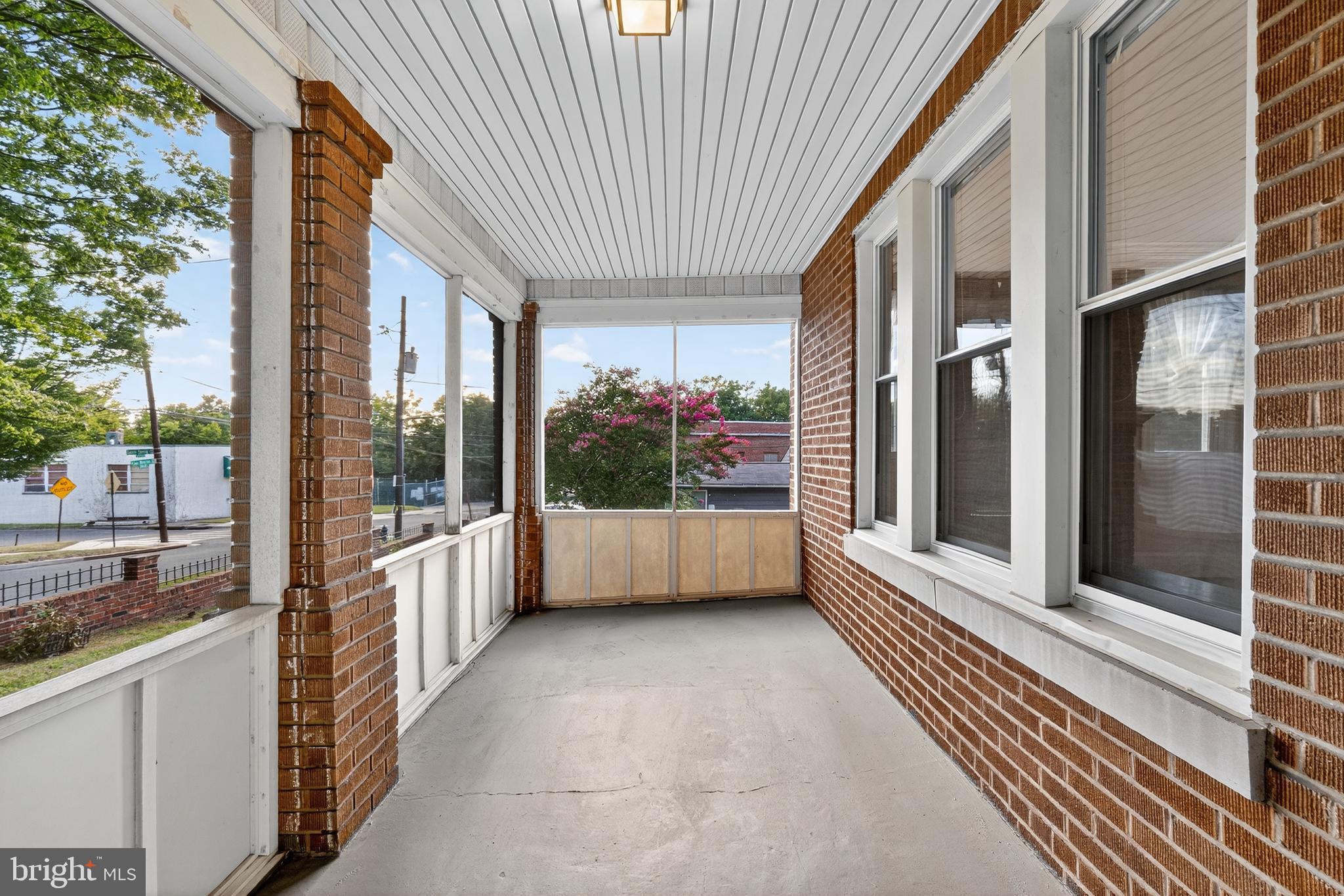 213 VAN BUREN STREET NW