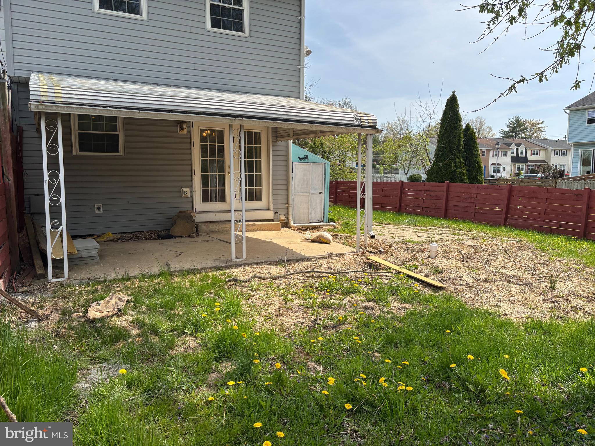 KINGS COURT - Residential Lease