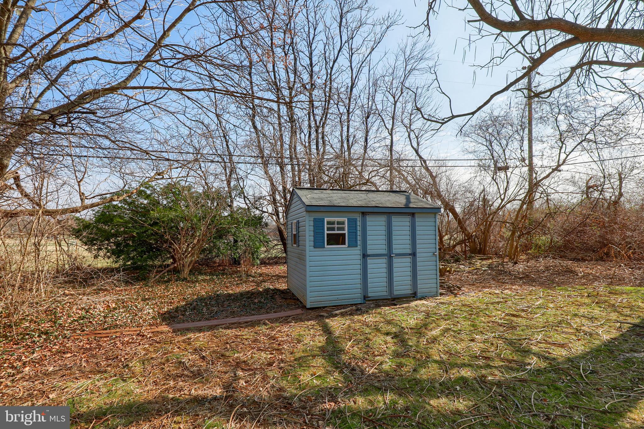 BEVERLY ESTATES - Residential