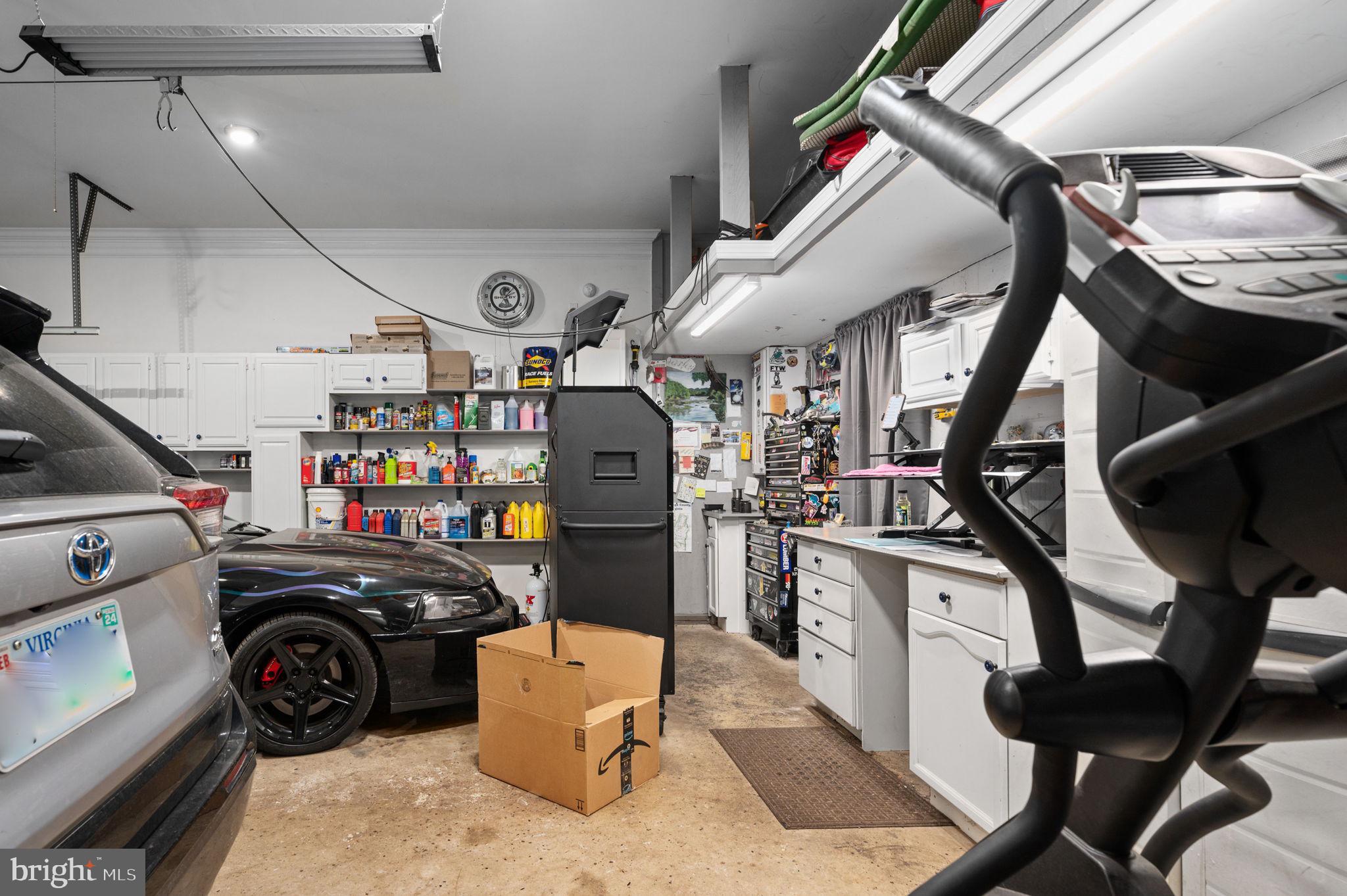 LAKE ACRES - Residential