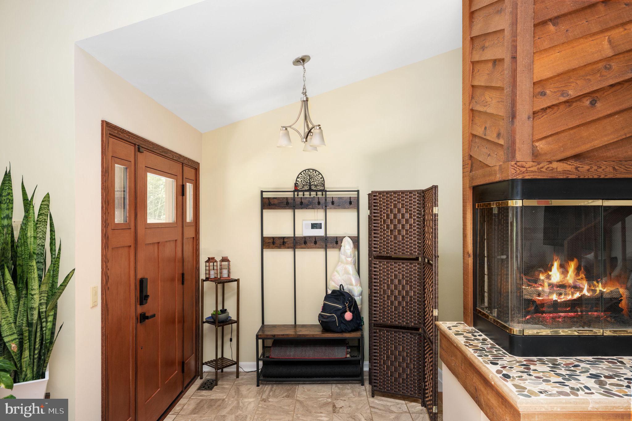 LAKE ACRES - Residential