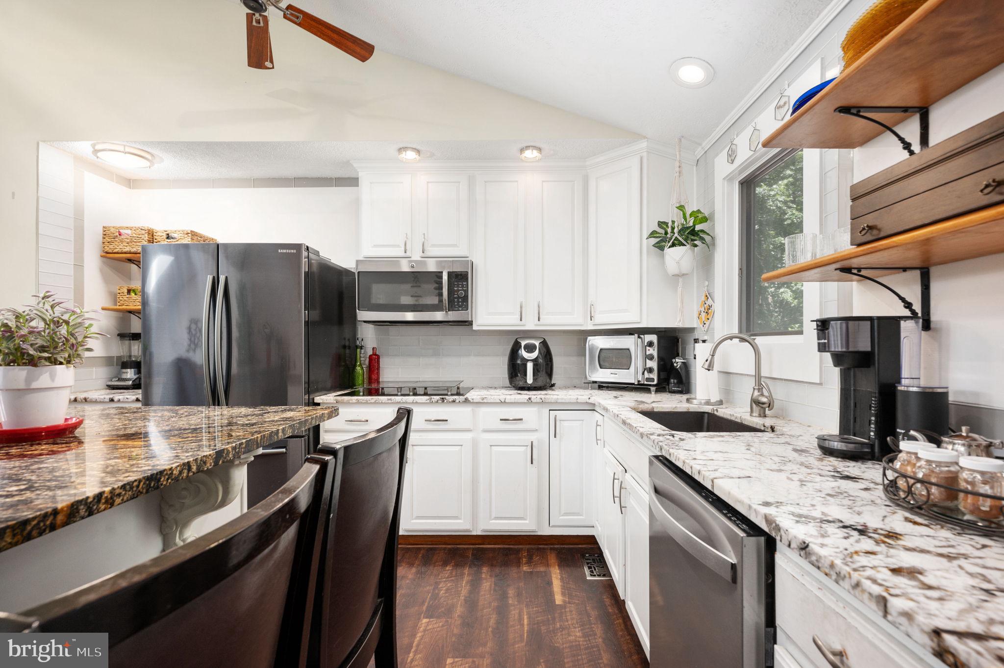 LAKE ACRES - Residential