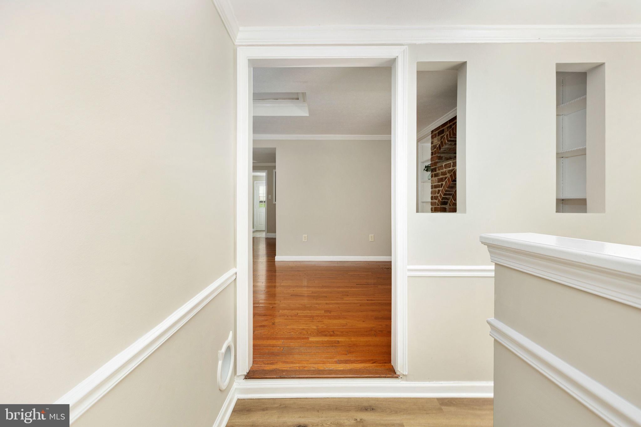 30 VINCENT LANE