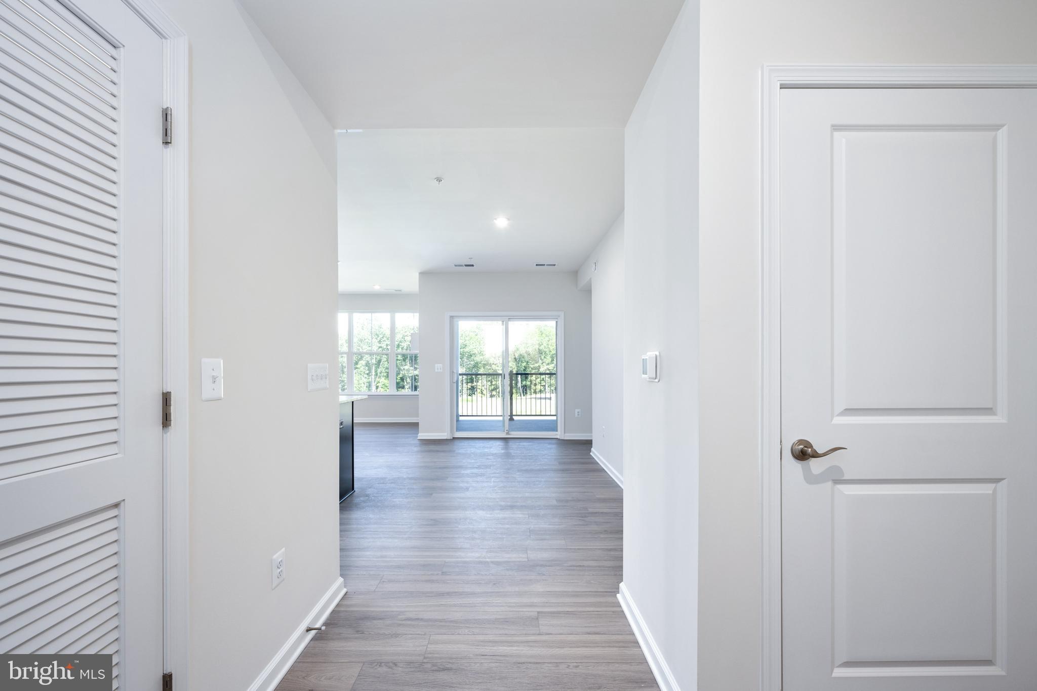 EMBREY MILL - Residential