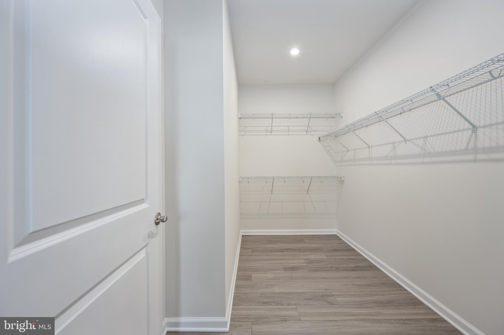 EMBREY MILL - Residential