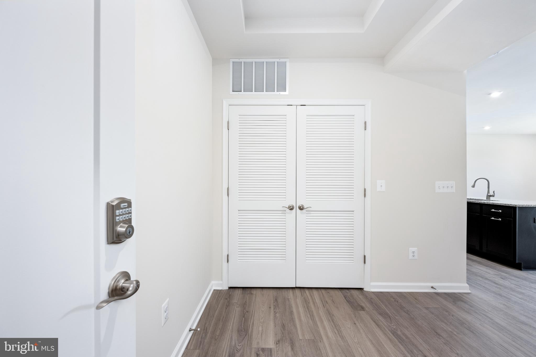 EMBREY MILL - Residential