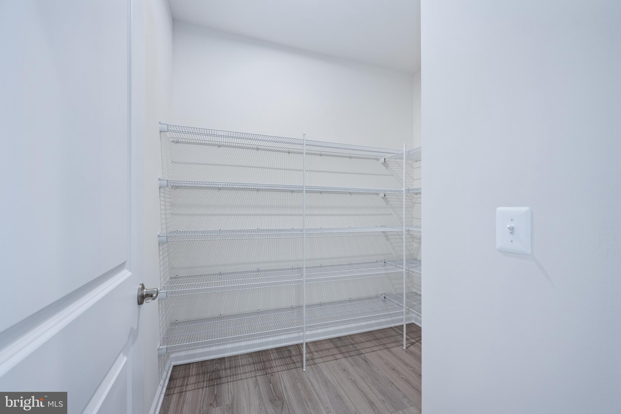 EMBREY MILL - Residential