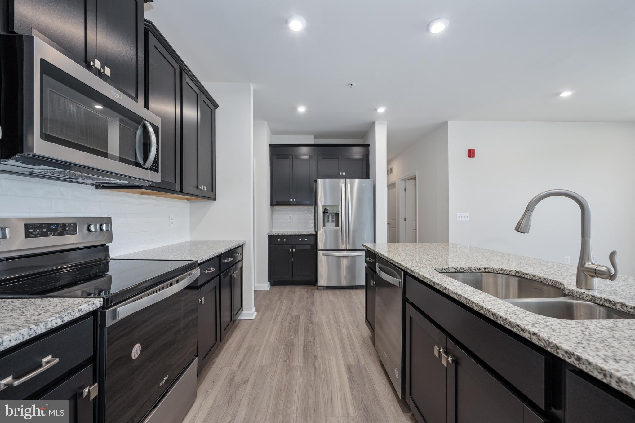 EMBREY MILL - Residential