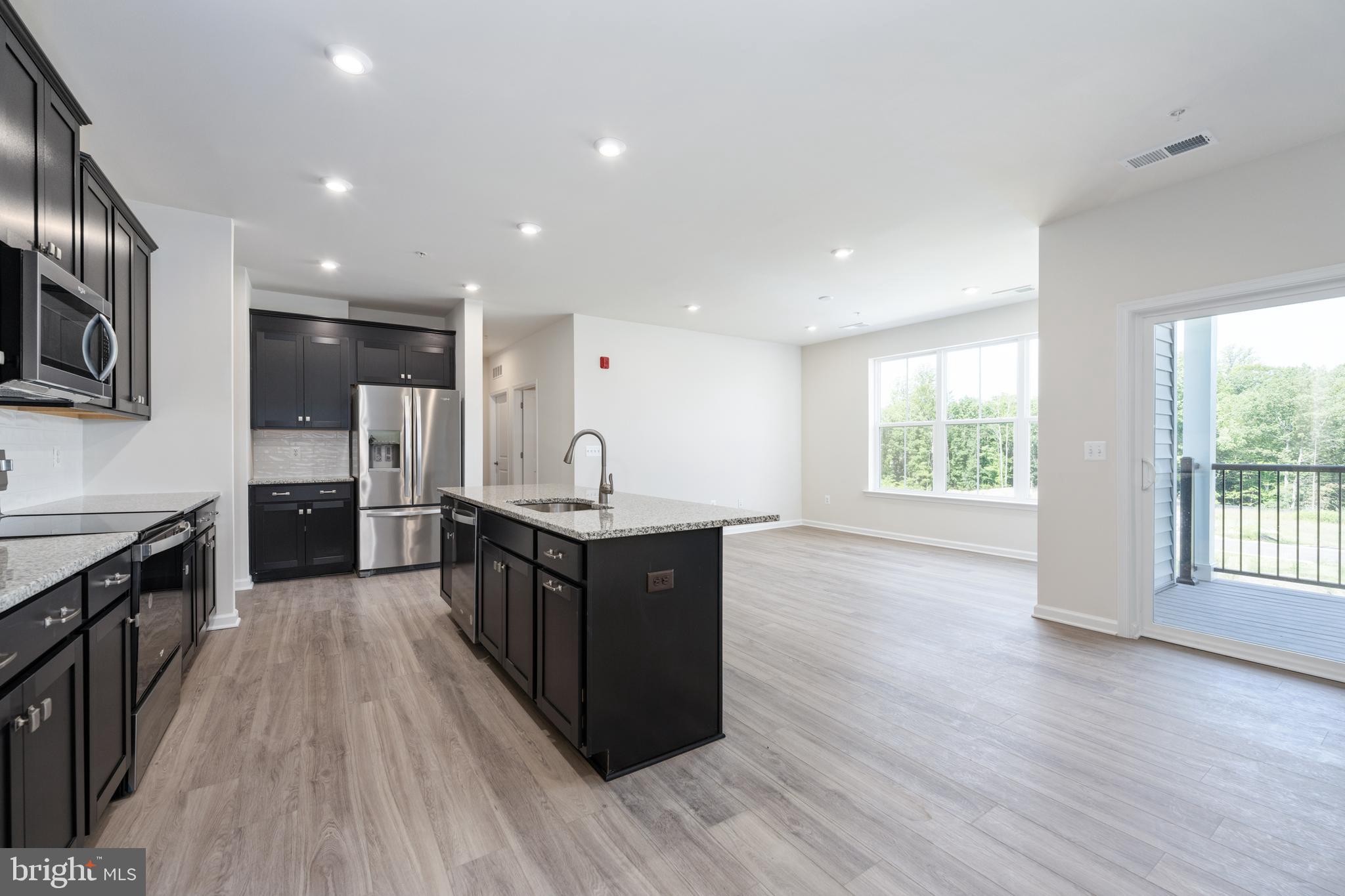 EMBREY MILL - Residential