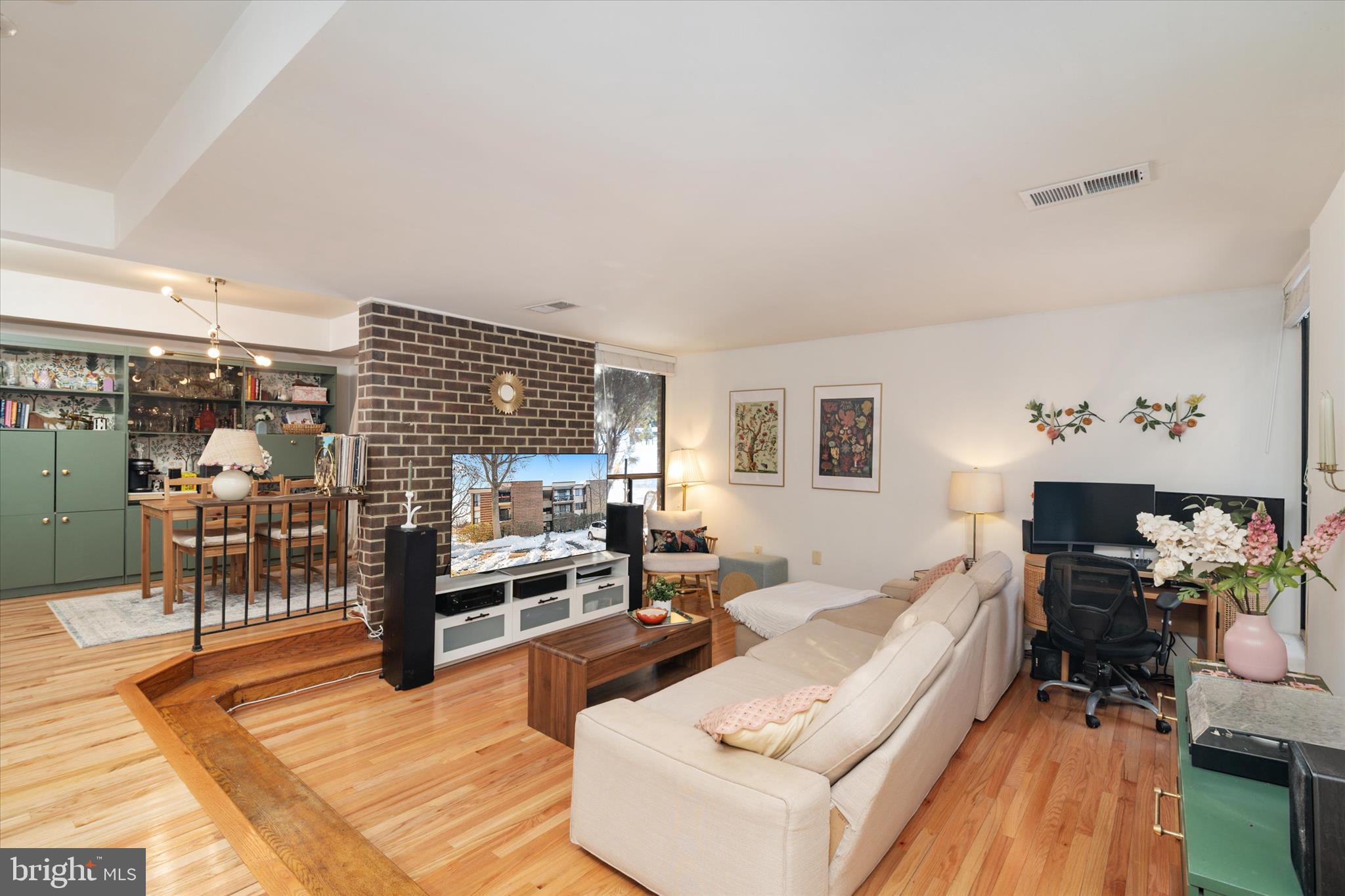 2110 BONNYWOOD LANE 3-102