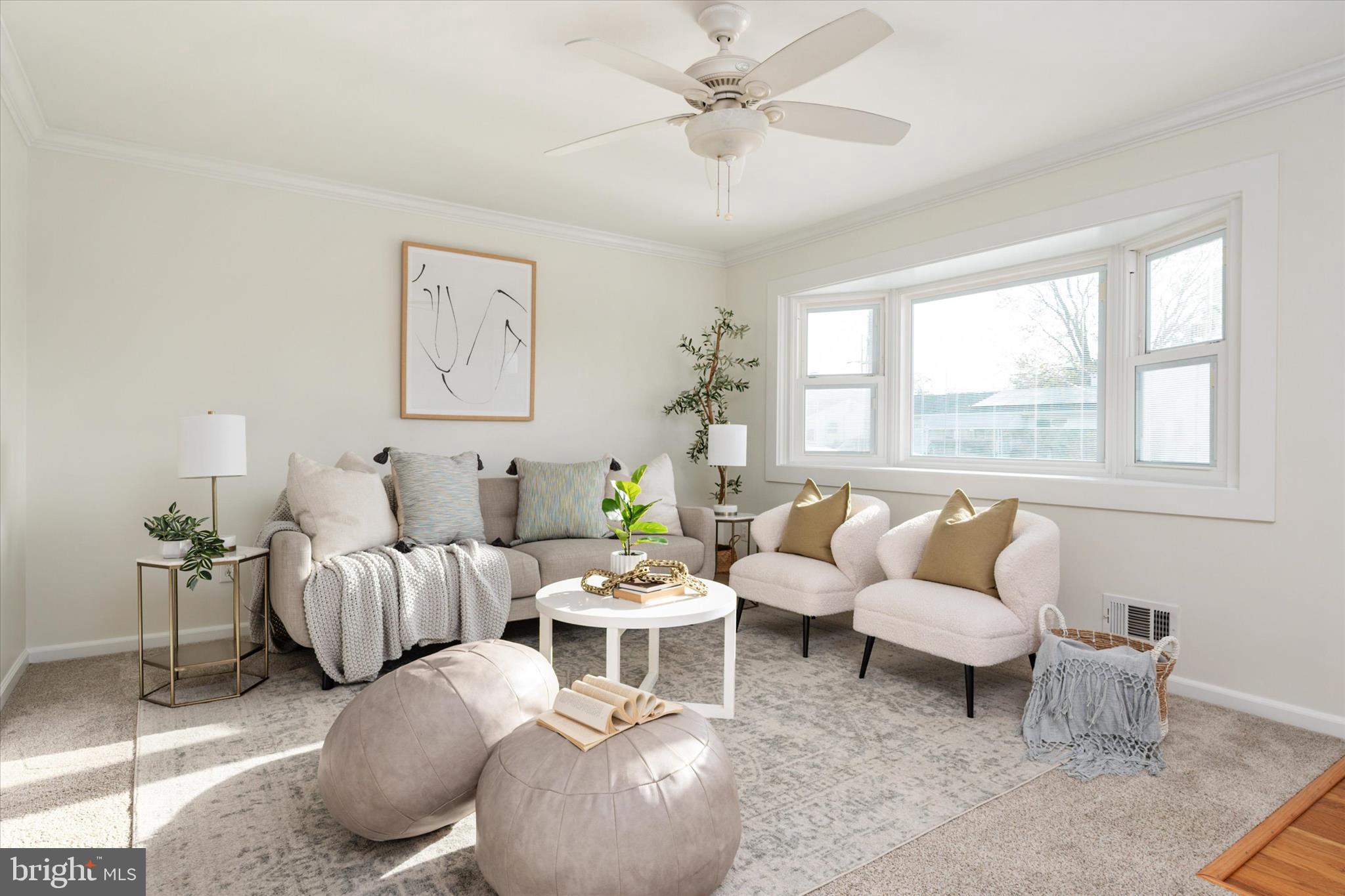 FERNGLEN MANOR - Residential