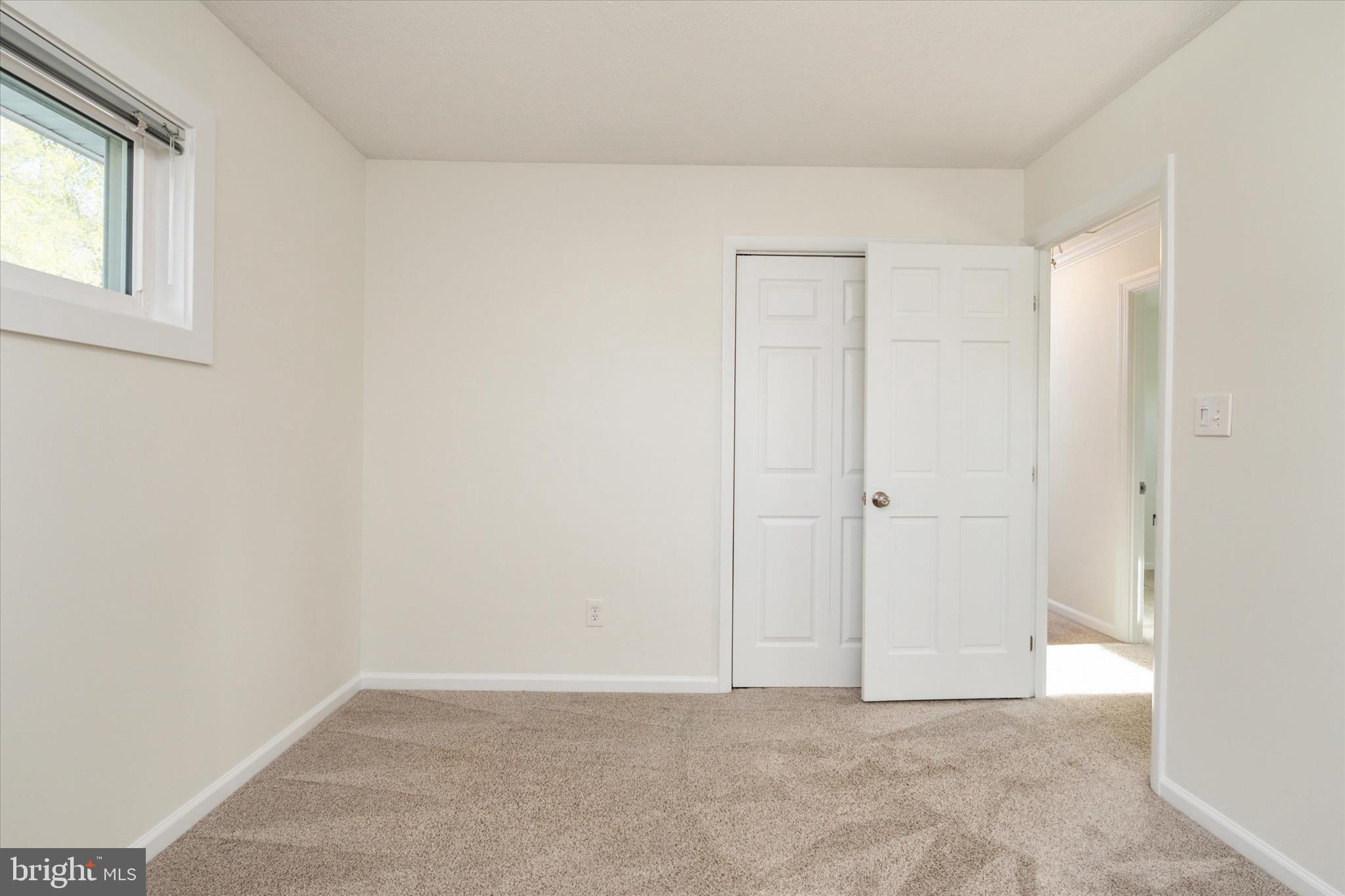 FERNGLEN MANOR - Residential