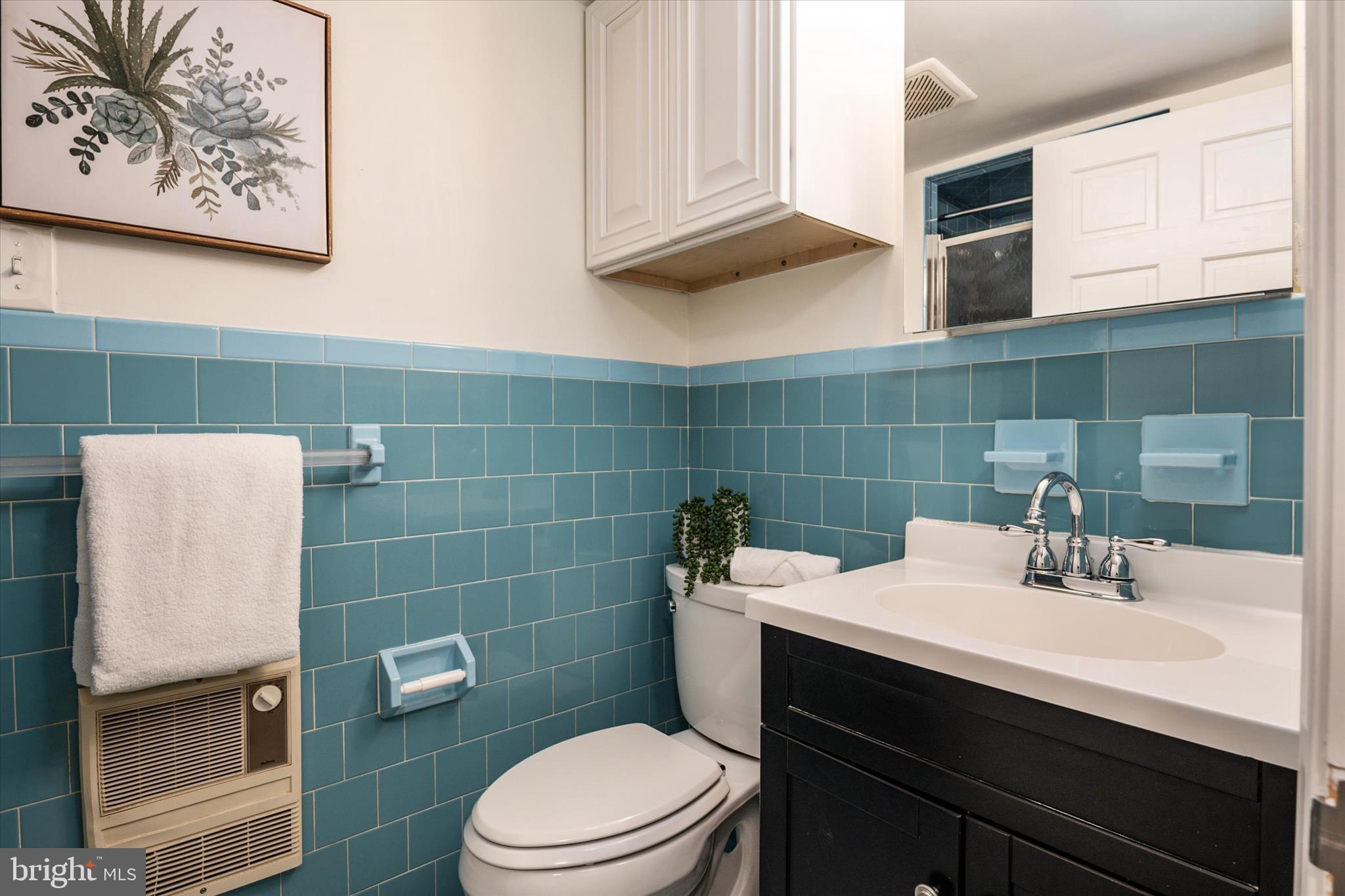 FERNGLEN MANOR - Residential