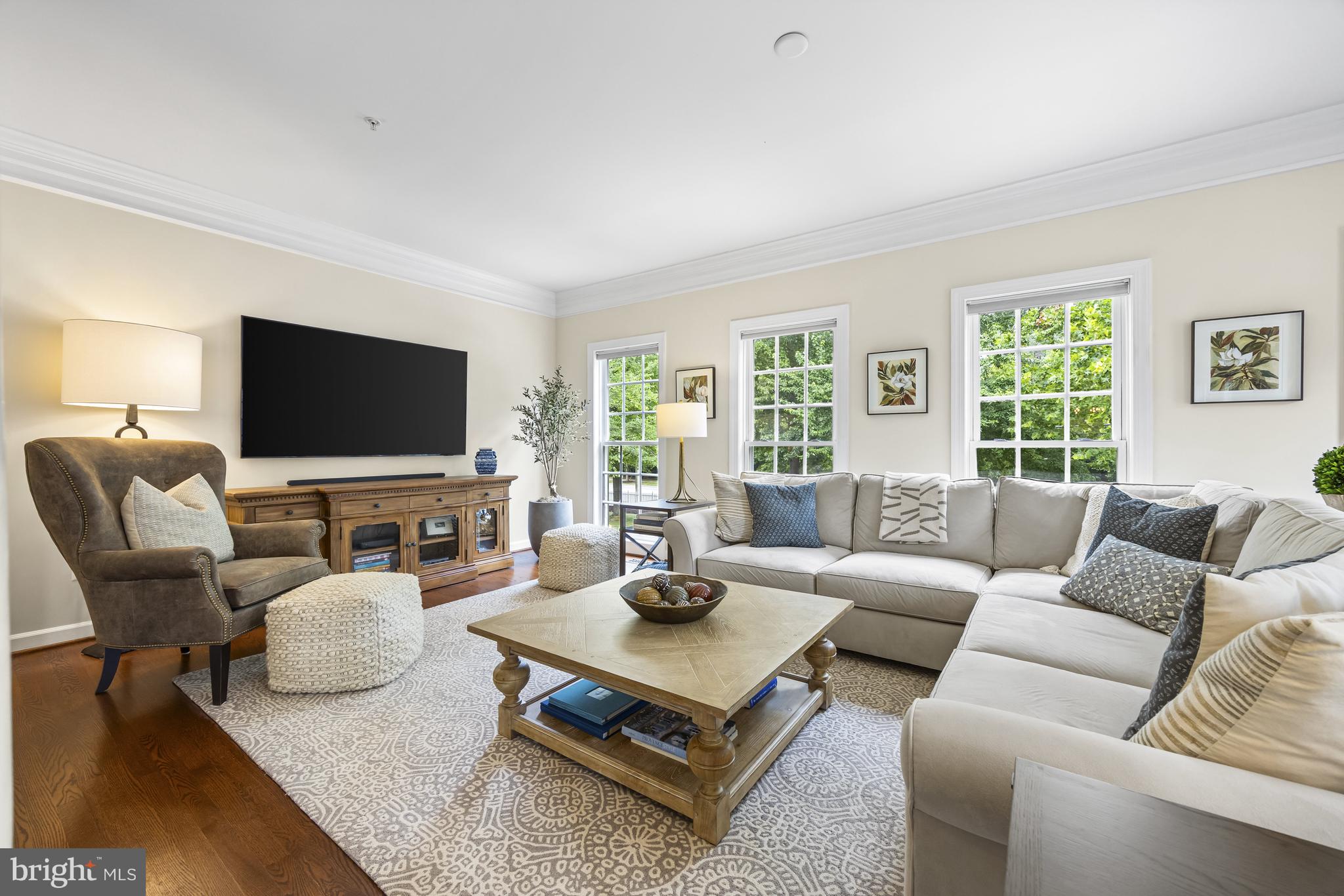 161 RIVERTON PLACE
