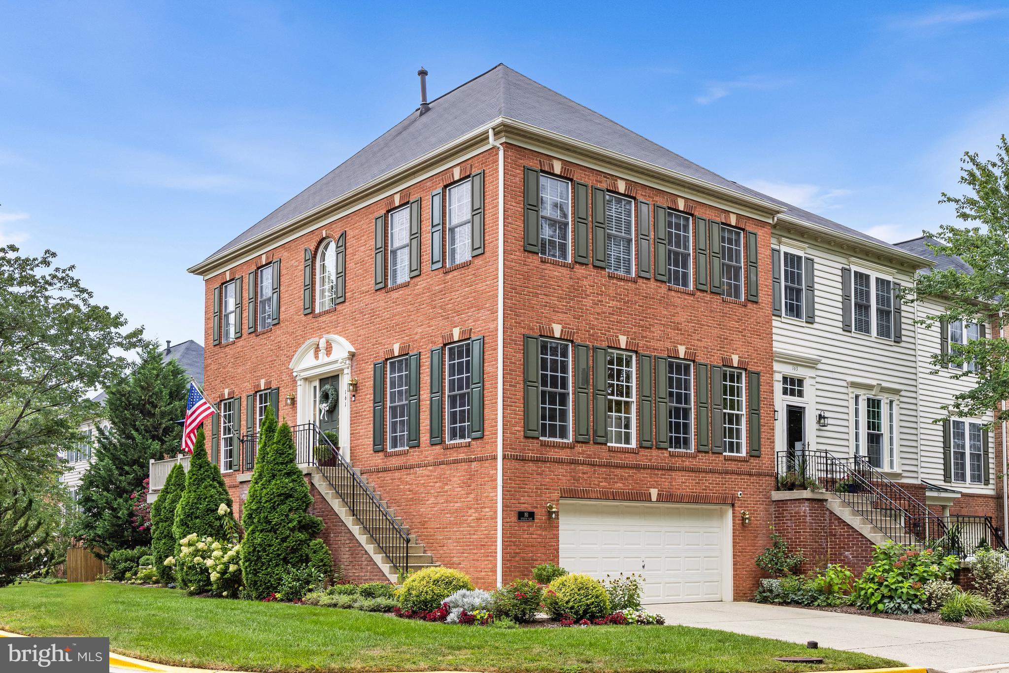 161 RIVERTON PLACE