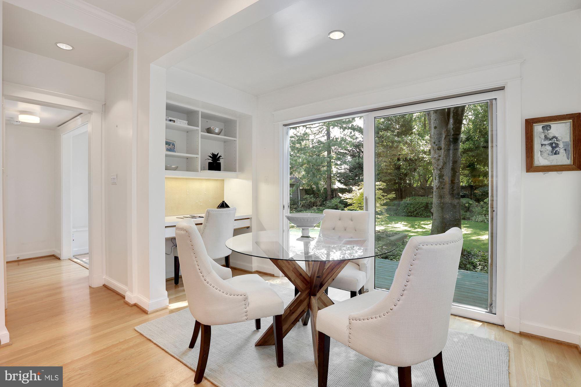 CHEVY CHASE VILLAGE - Residential