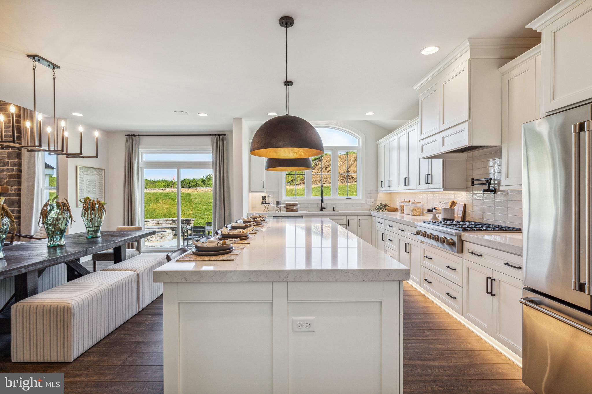 STRAWBERRY HILLS - Residential