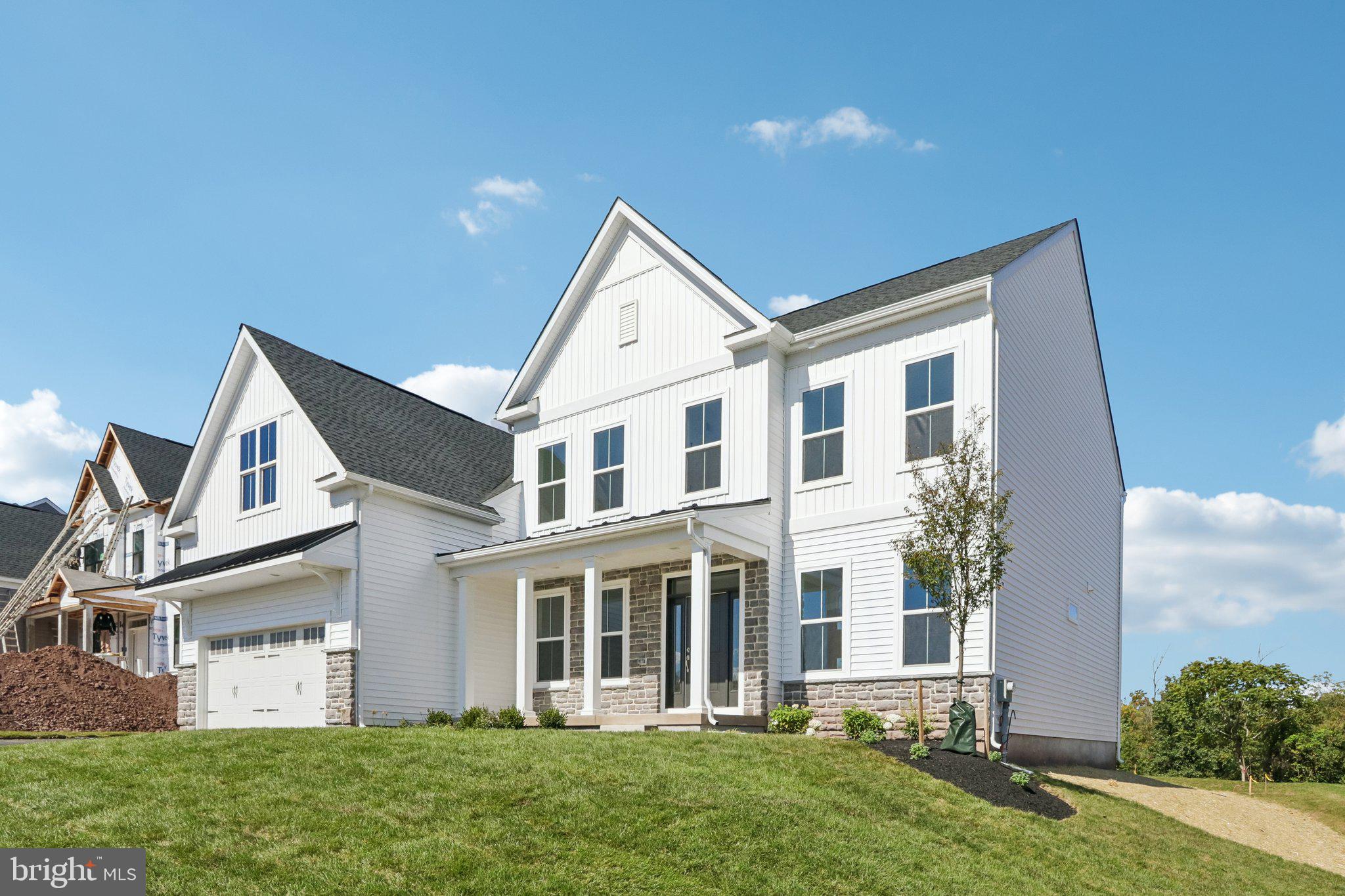 5395 RED OAK DRIVE
