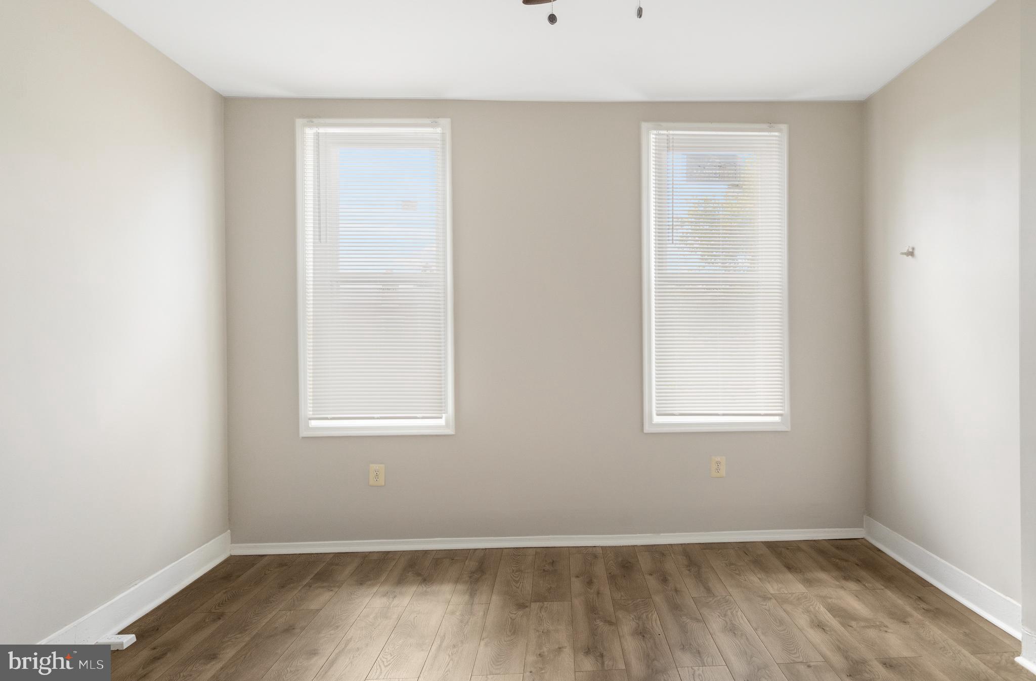 BROADWAY EAST - Residential