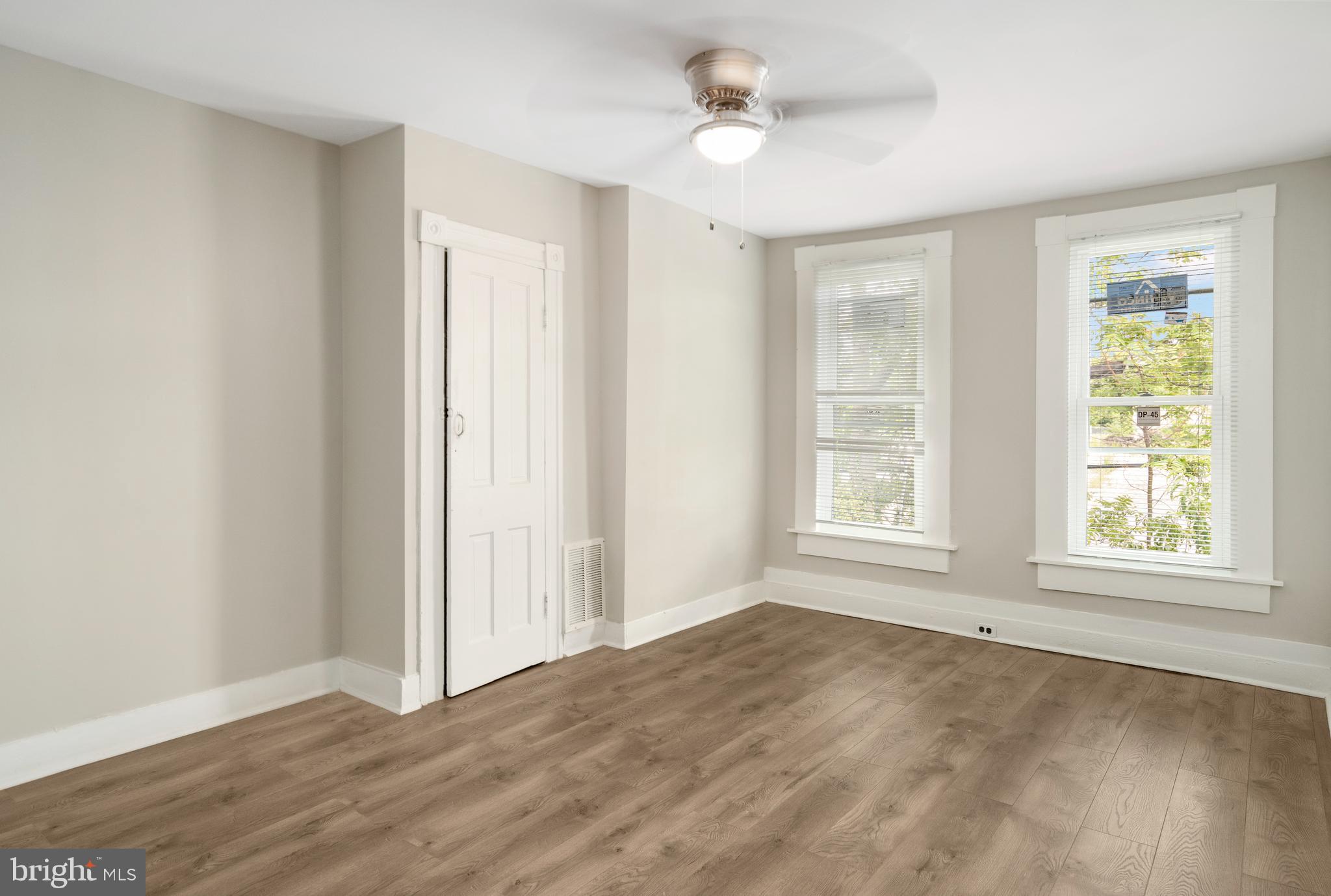 BROADWAY EAST - Residential