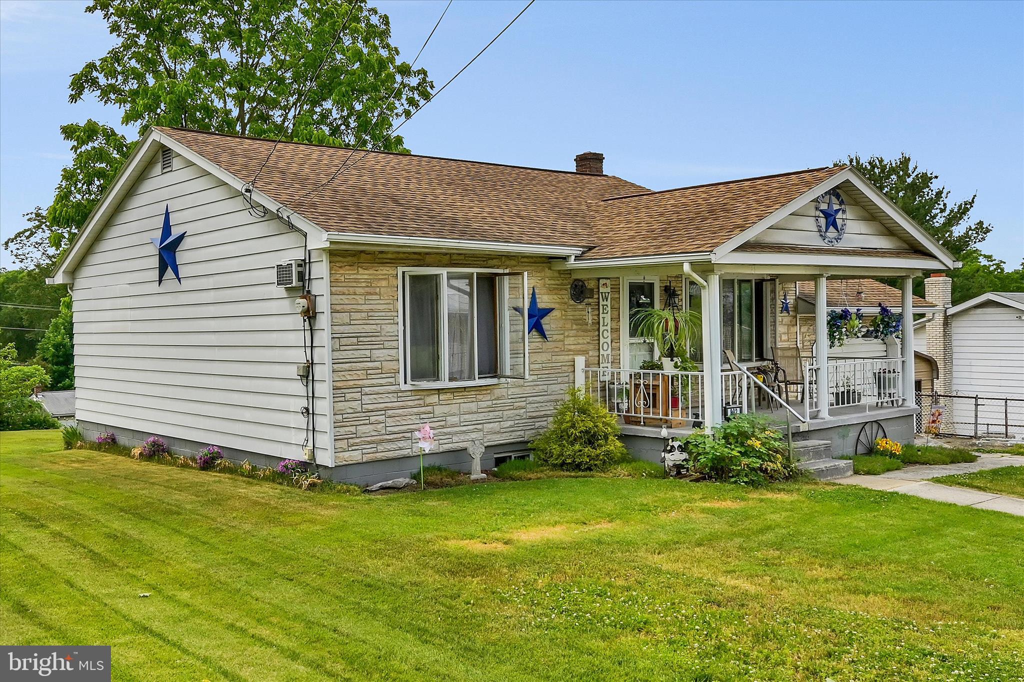 802 N 16TH STREET