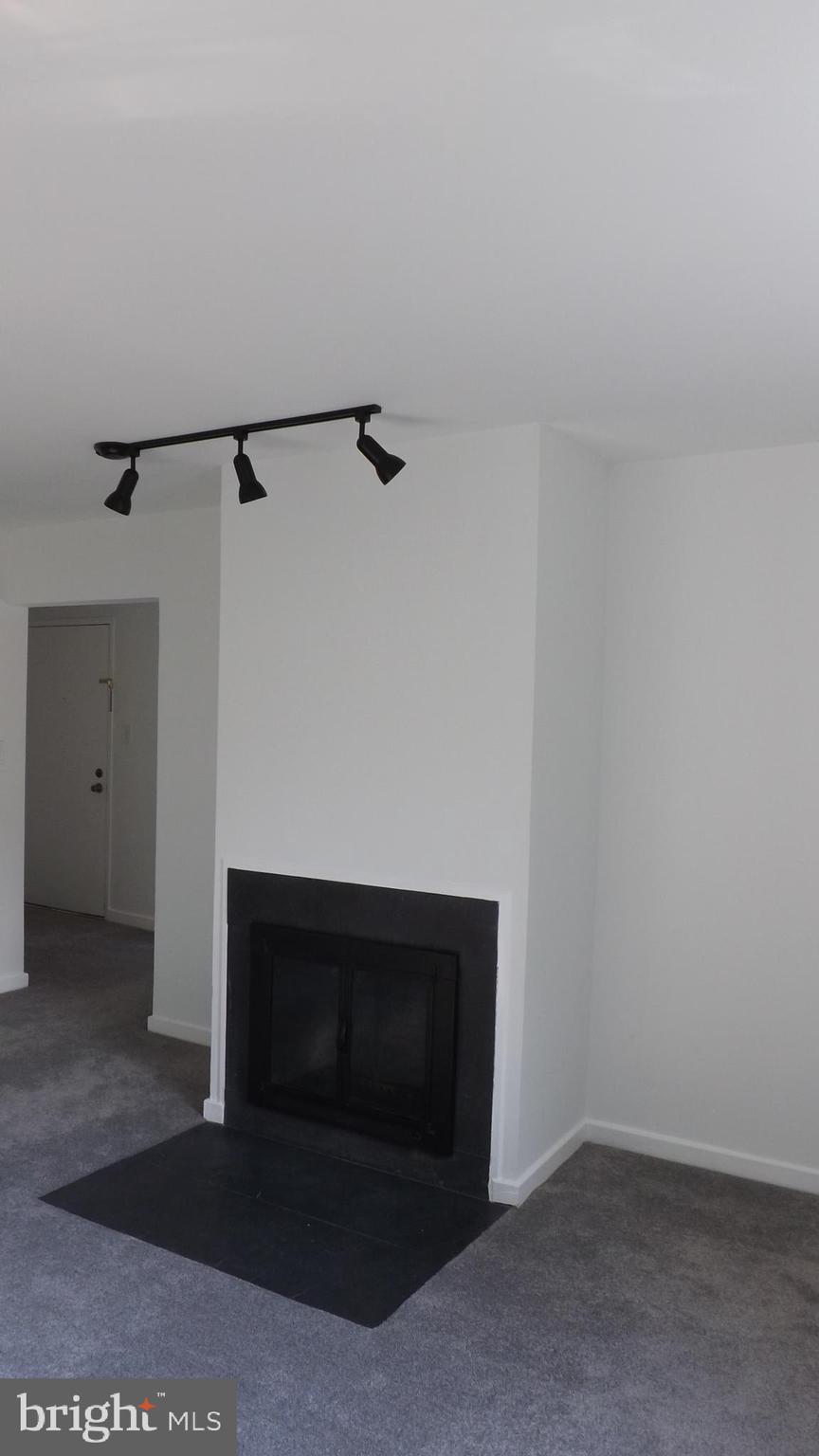 ROCK CREEK GARDENS CONDOMINIUMS - Residential Lease