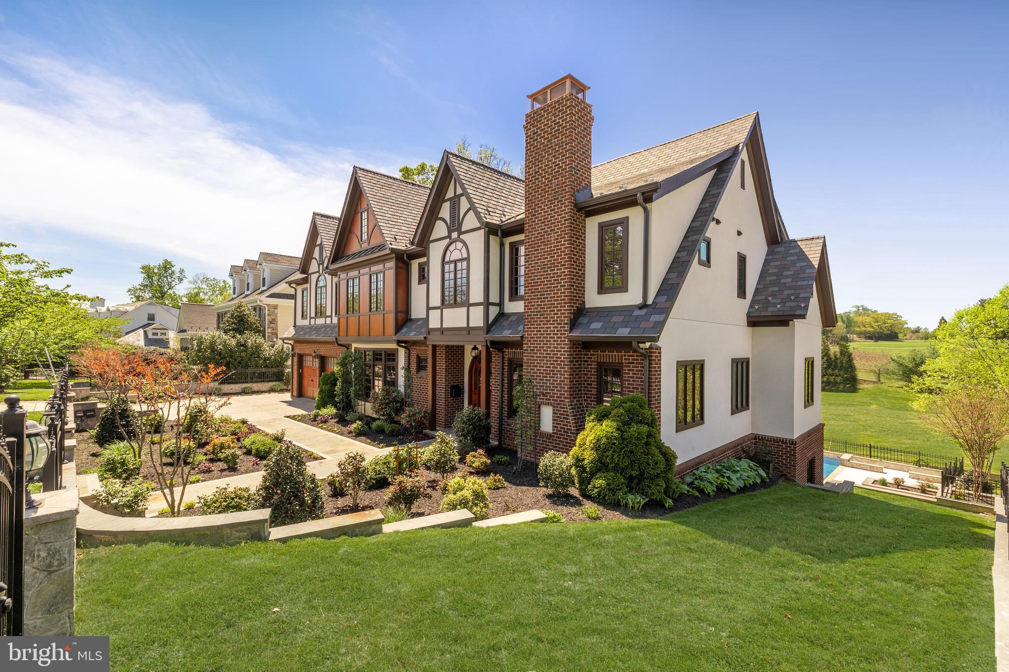 6416 GARNETT DRIVE