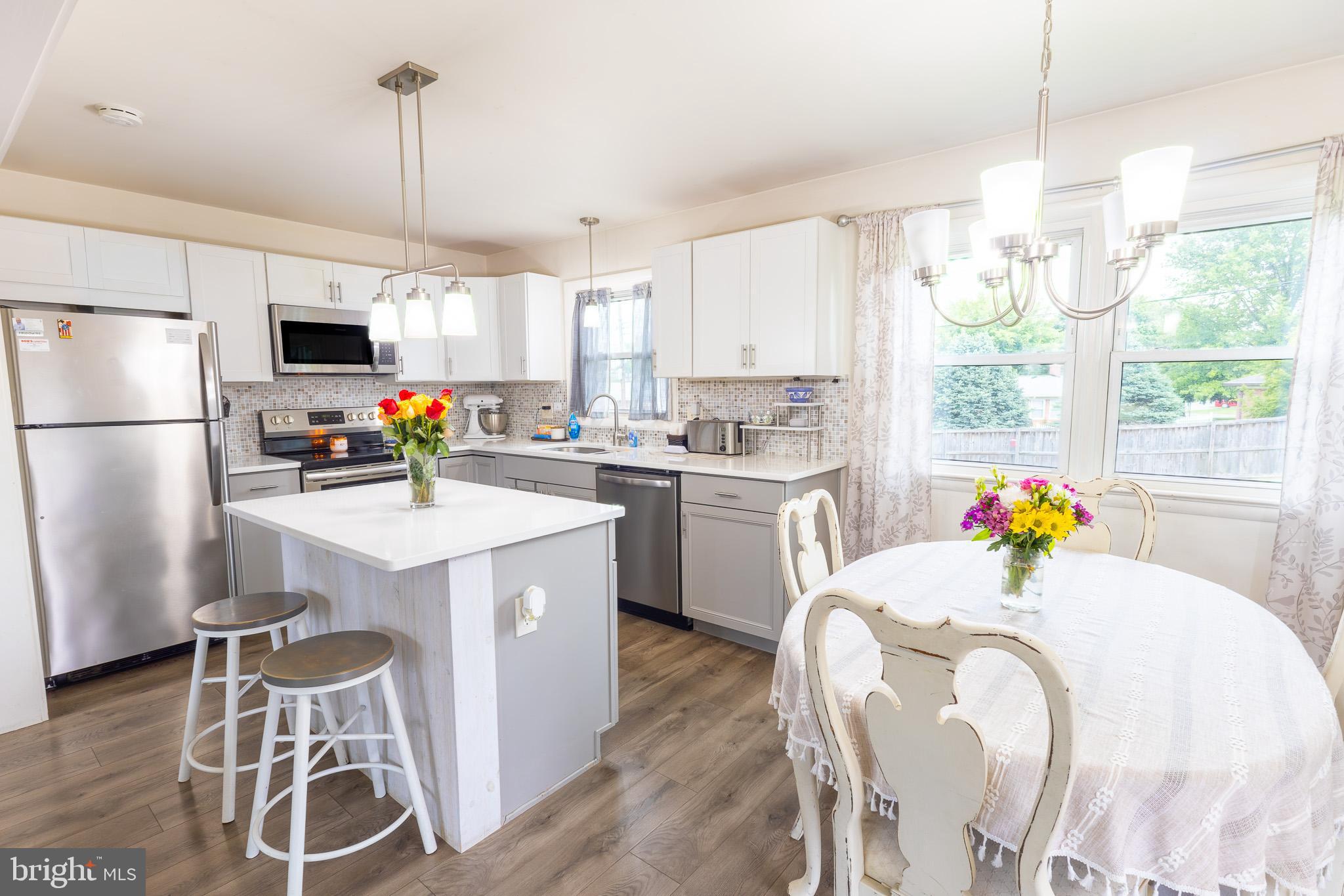 ORCHARD HILLS - Residential