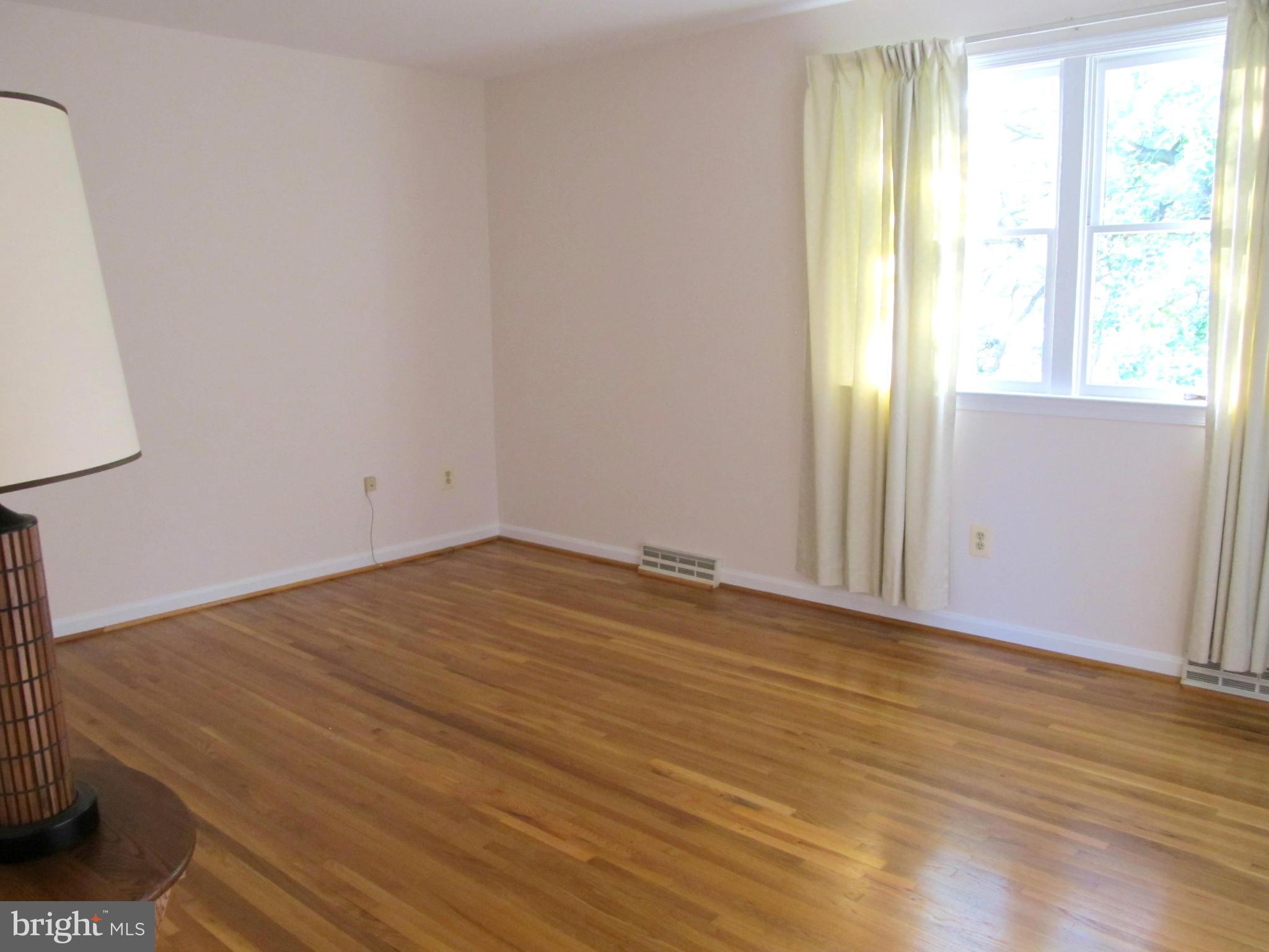 WOODLAWN HEIGHTS - Residential