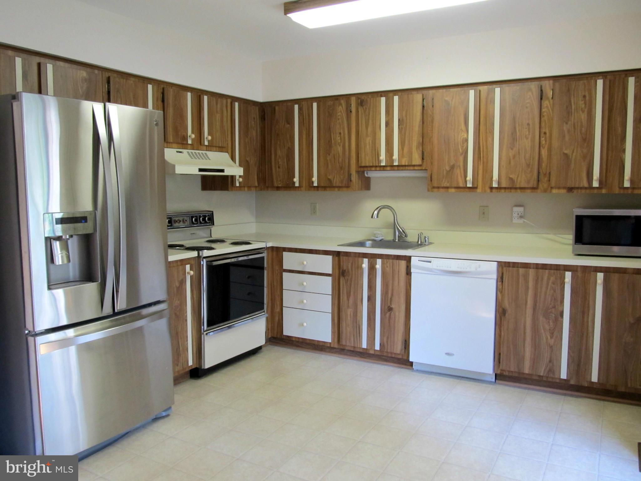 WOODLAWN HEIGHTS - Residential