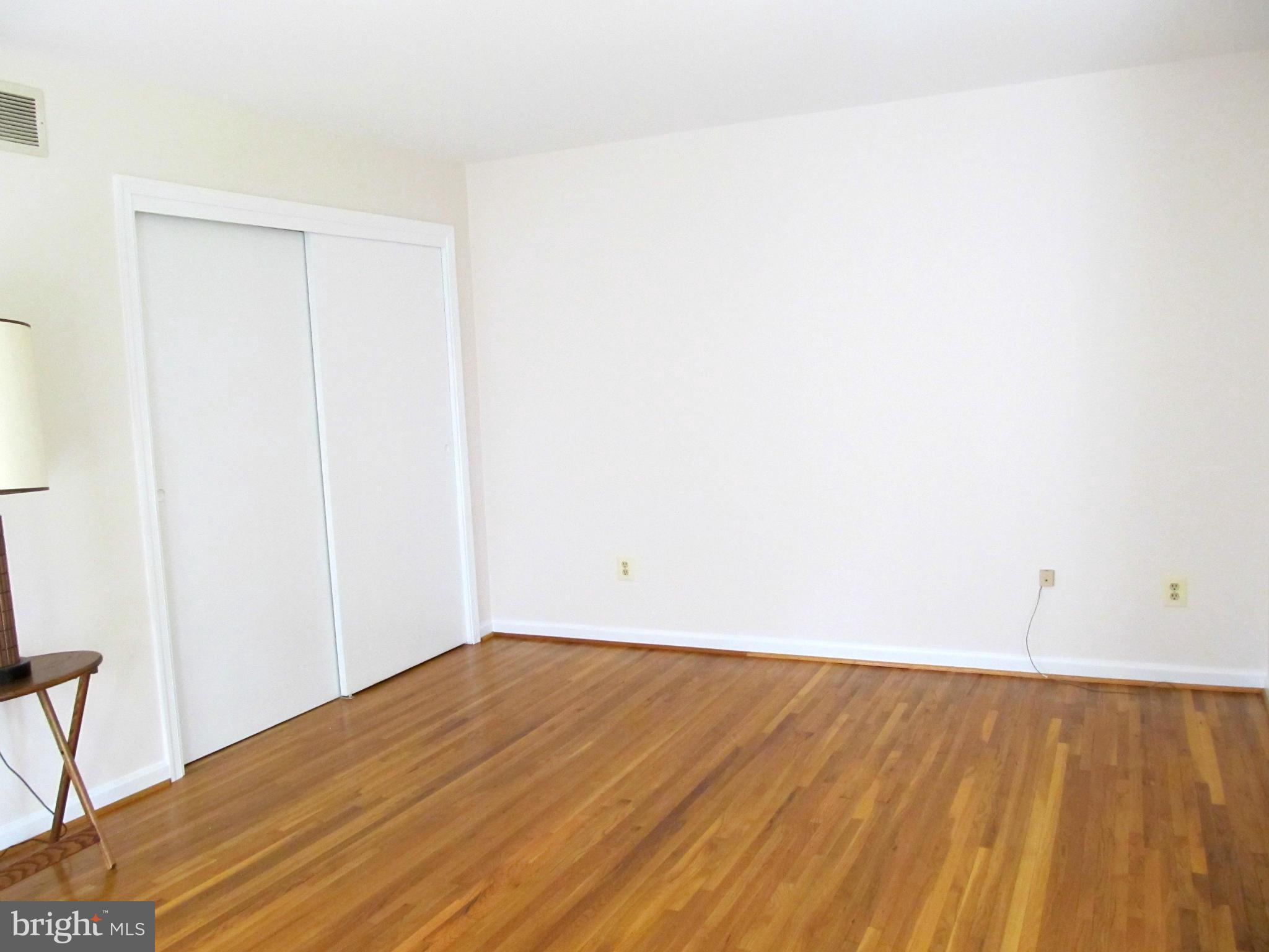 WOODLAWN HEIGHTS - Residential