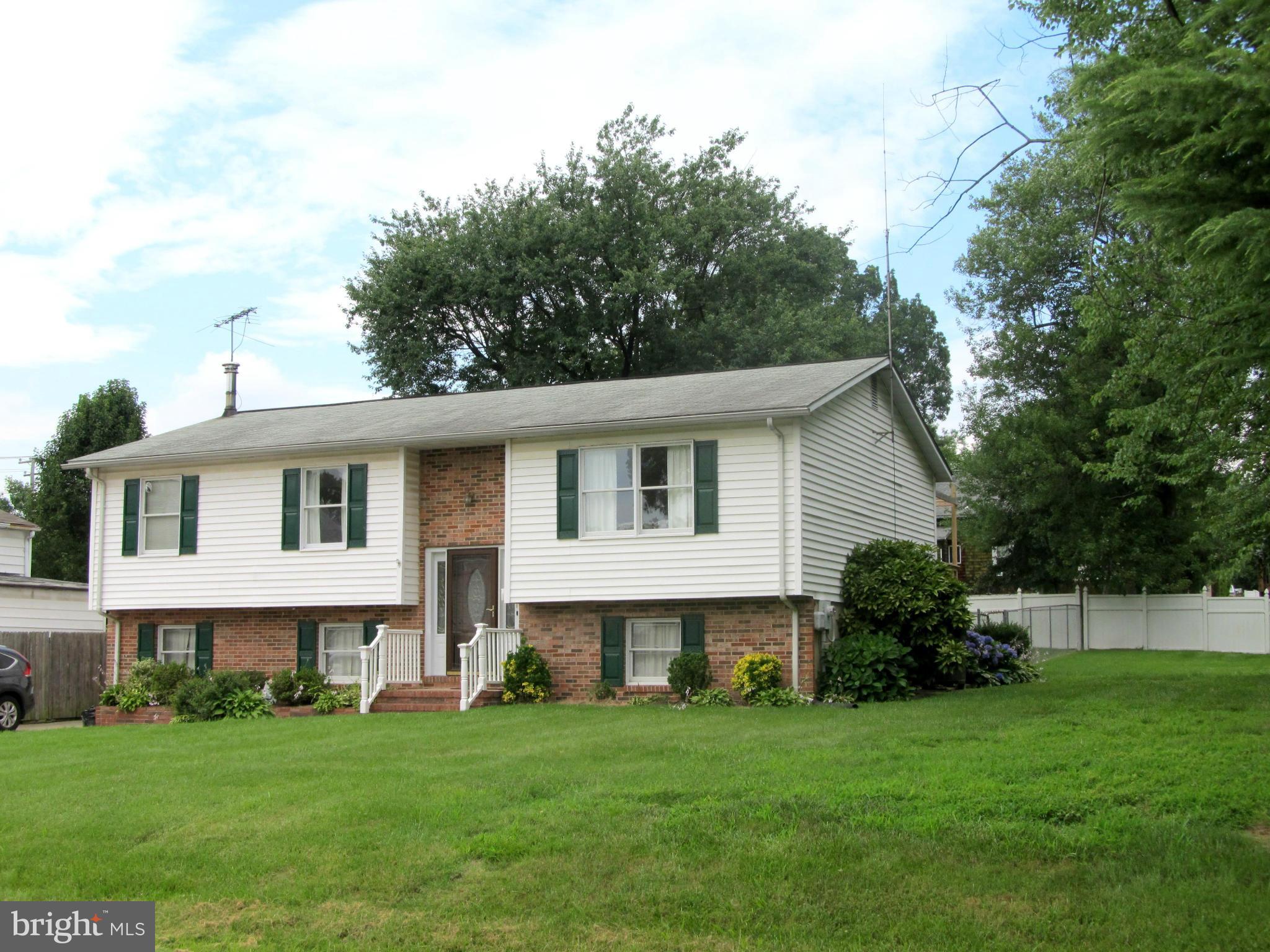 WOODLAWN HEIGHTS - Residential