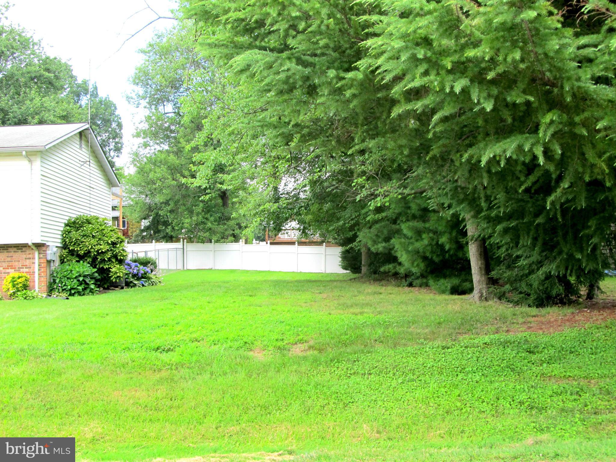 WOODLAWN HEIGHTS - Residential