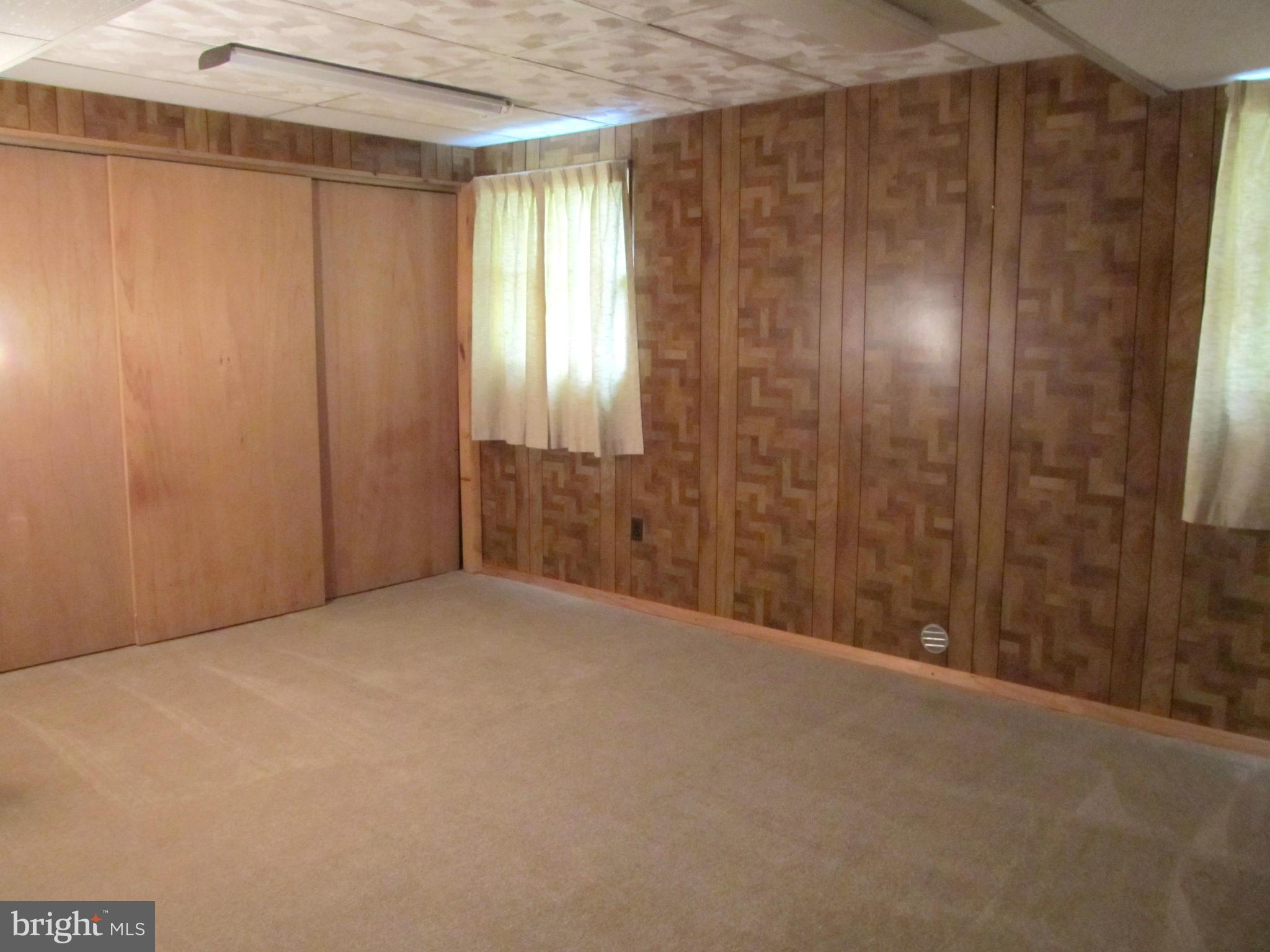 WOODLAWN HEIGHTS - Residential