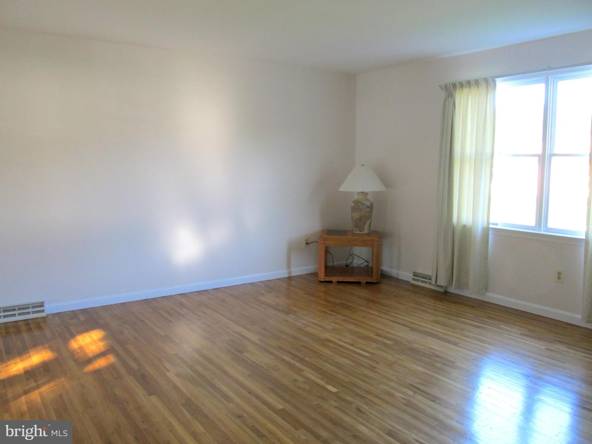 WOODLAWN HEIGHTS - Residential