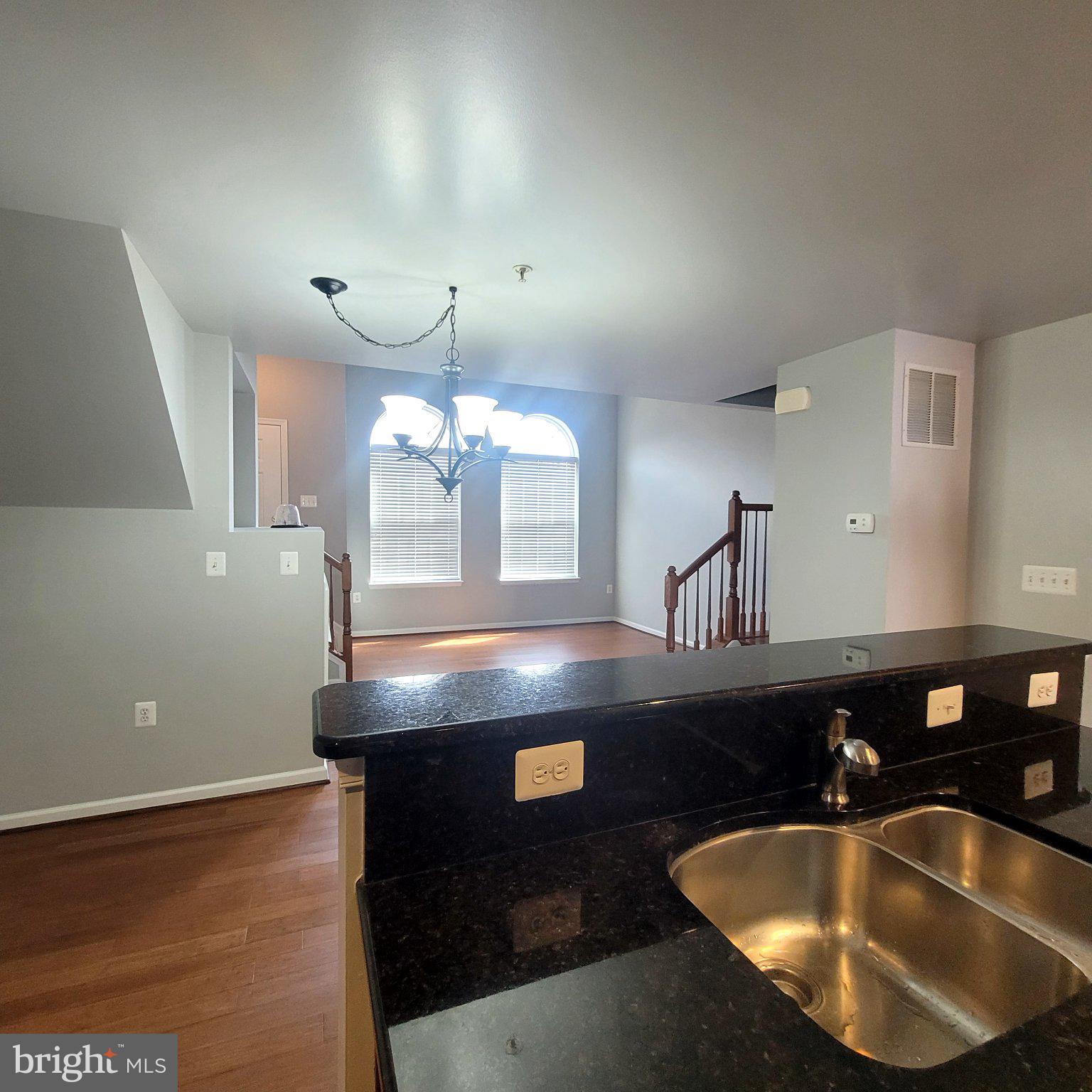 15214 ROSEMONT MANOR DRIVE