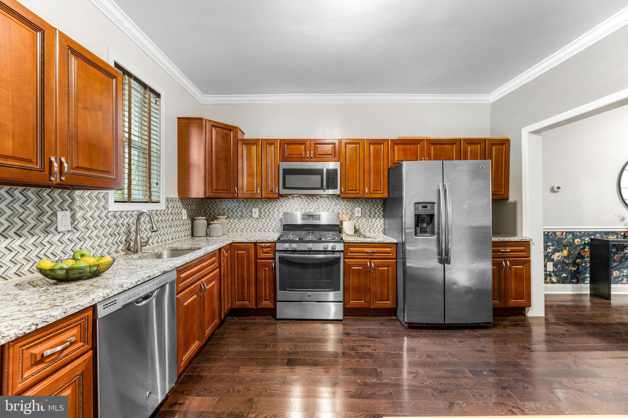 348 WHITRIDGE AVENUE