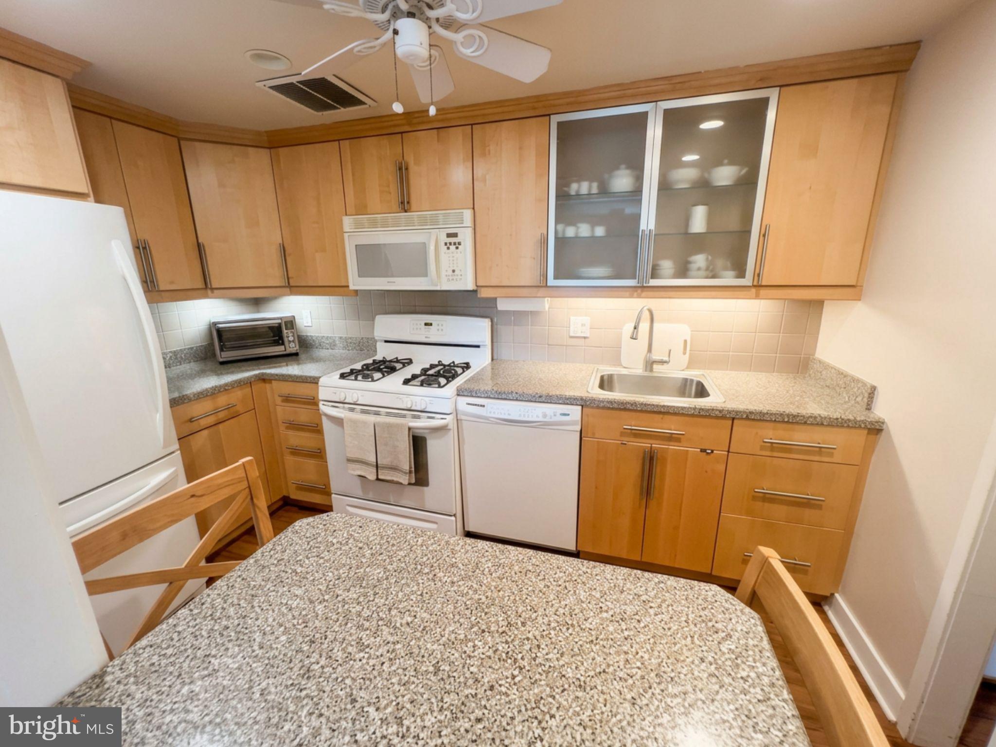 BEAVER HILL - Residential