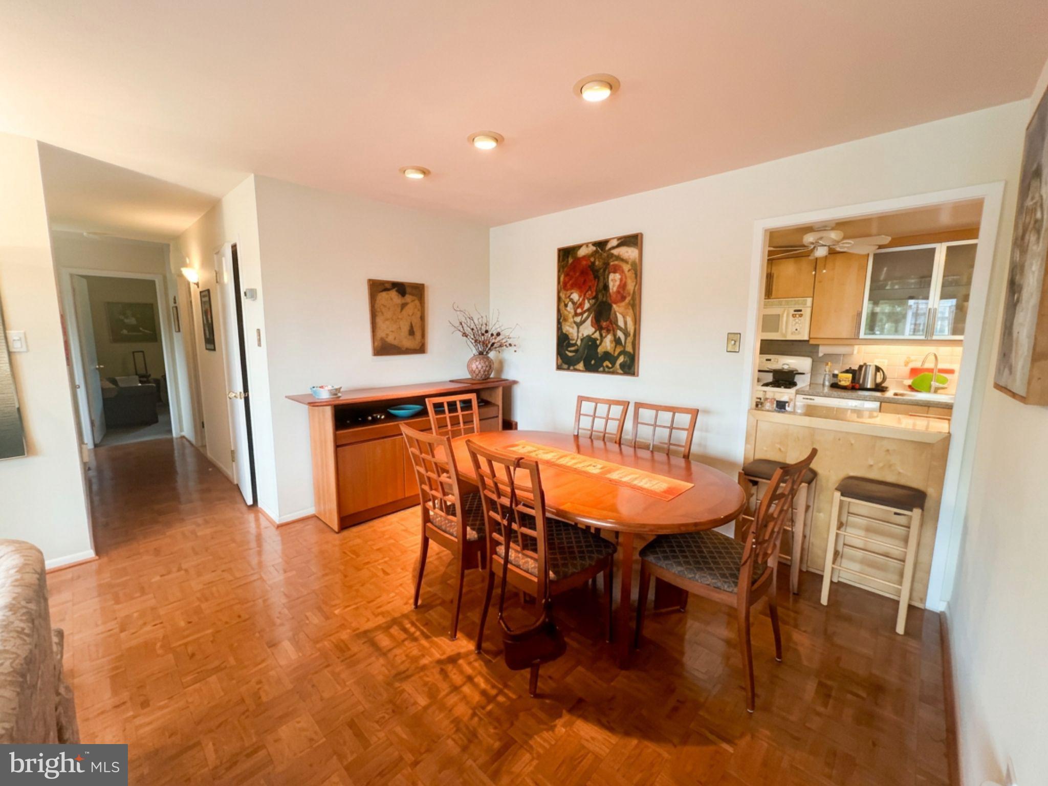 309 FLORENCE AVENUE 205-N
