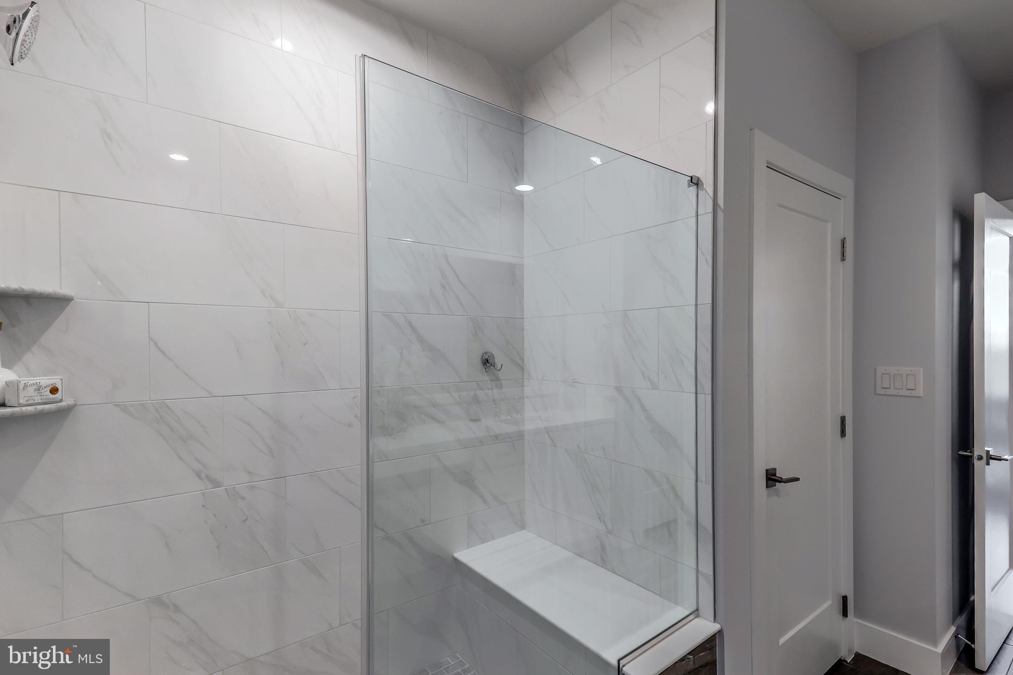 LISETER - Residential