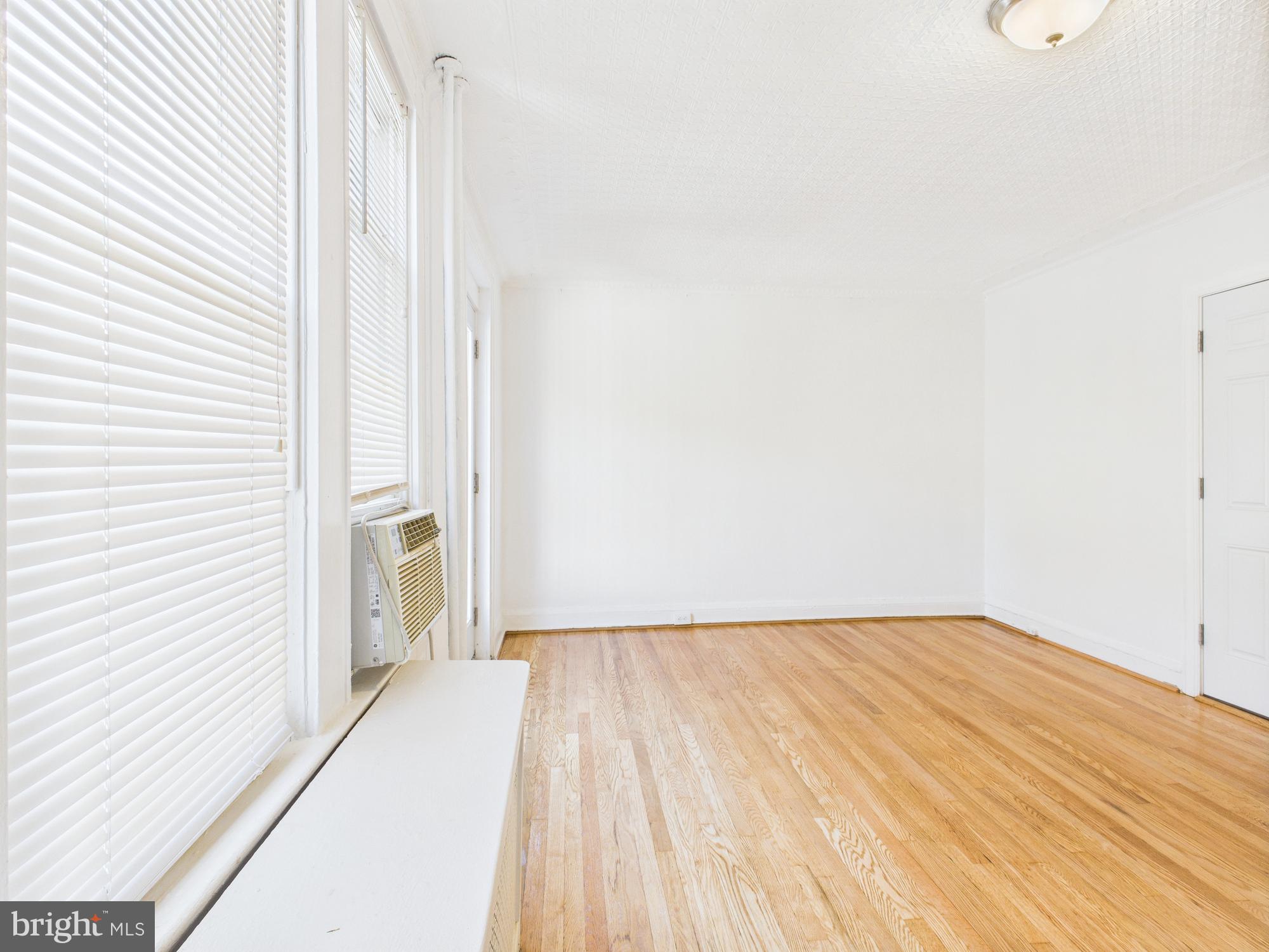 CHARLES VILLAGE - Residential Lease