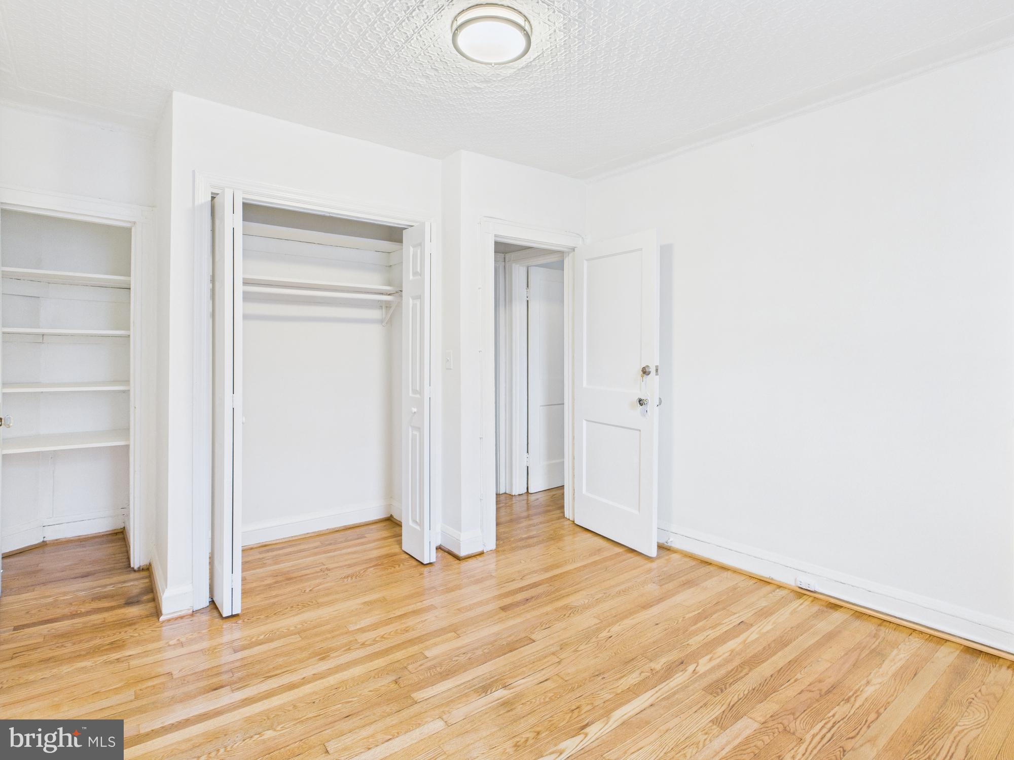 CHARLES VILLAGE - Residential Lease