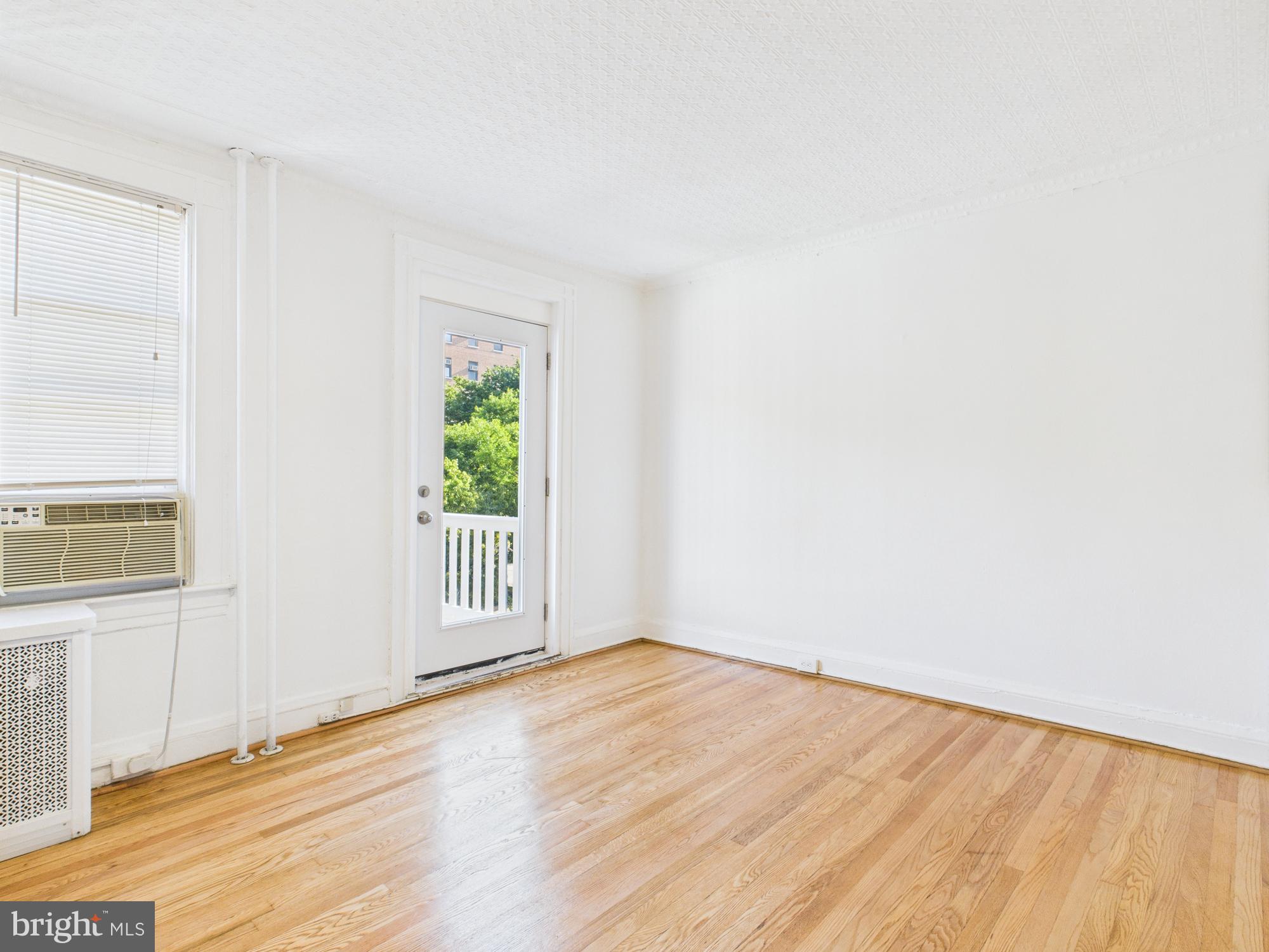 CHARLES VILLAGE - Residential Lease