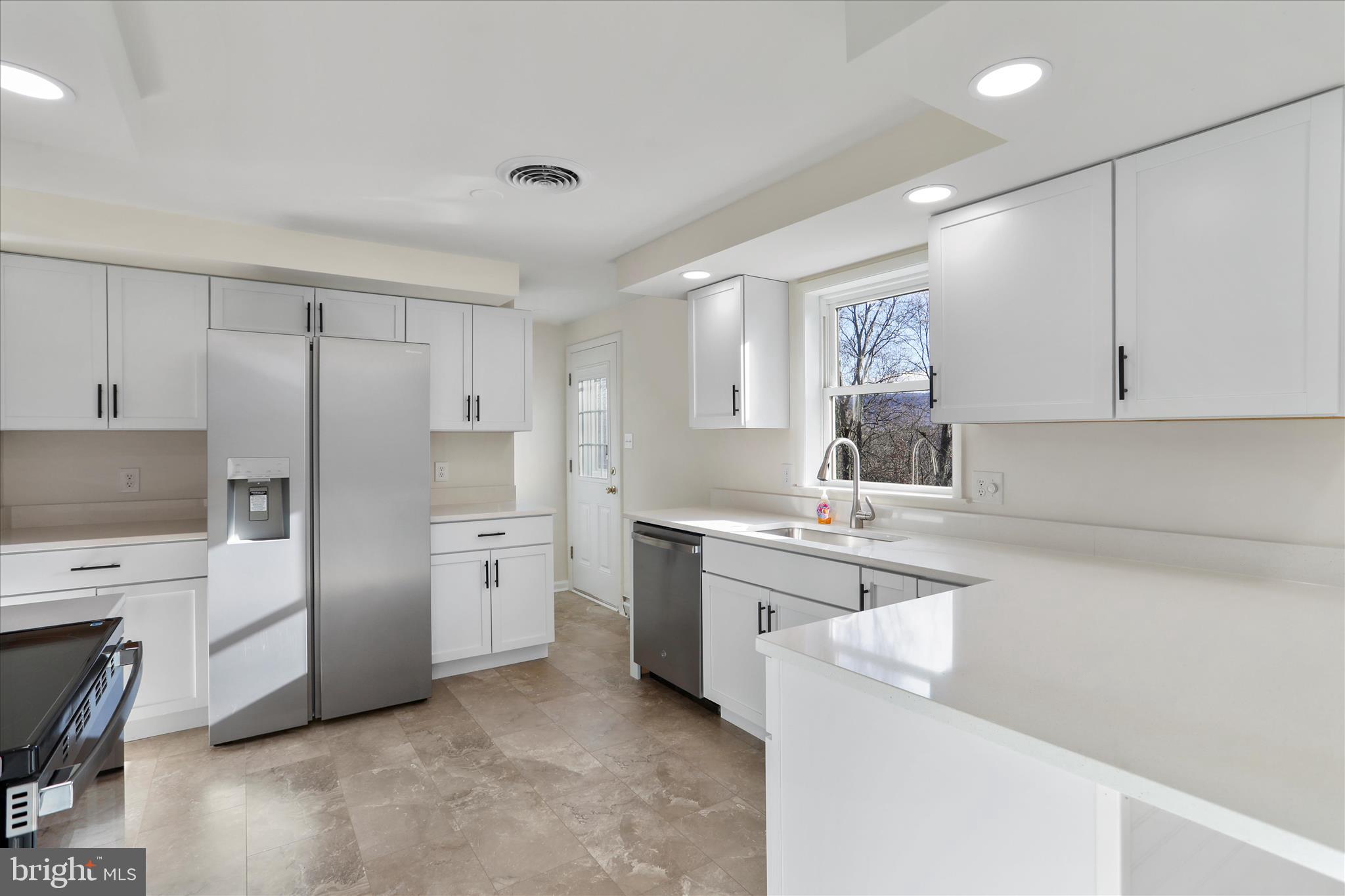 OAKLAND HILLS - Residential