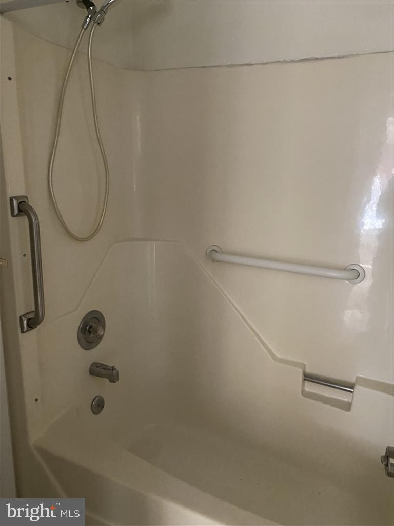 BATTLEFIELD STATION - Residential