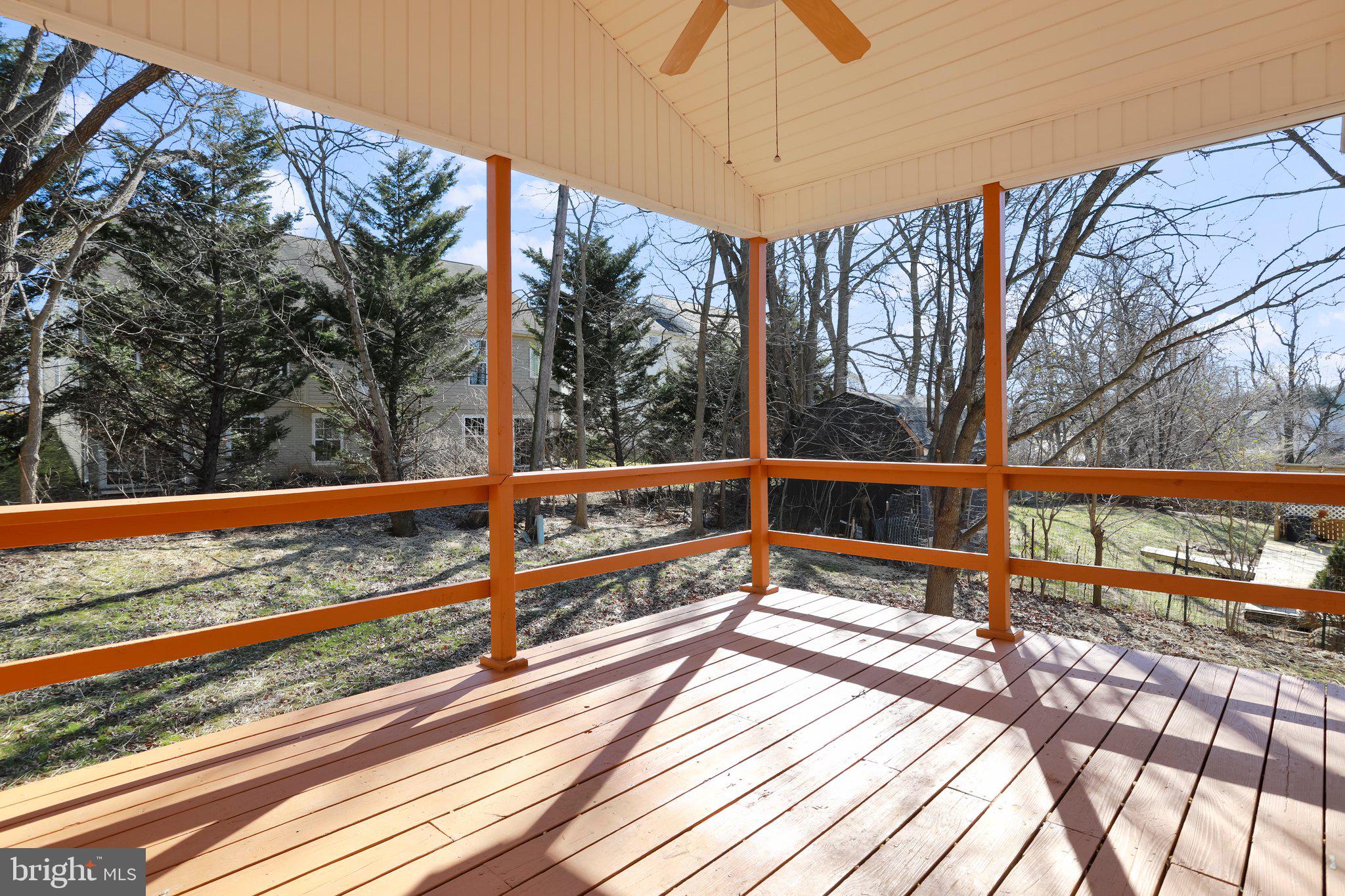 WALNUT GROVE - Residential