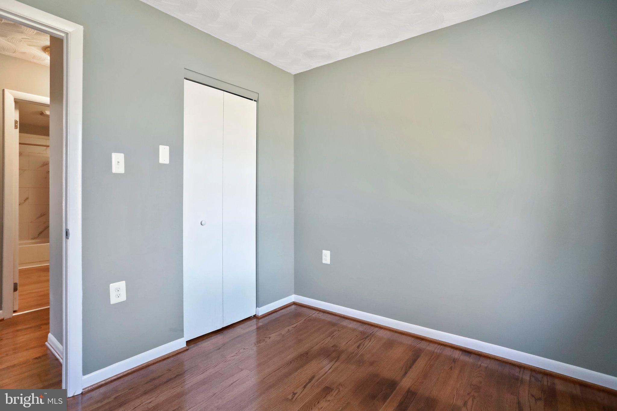 WALNUT GROVE - Residential