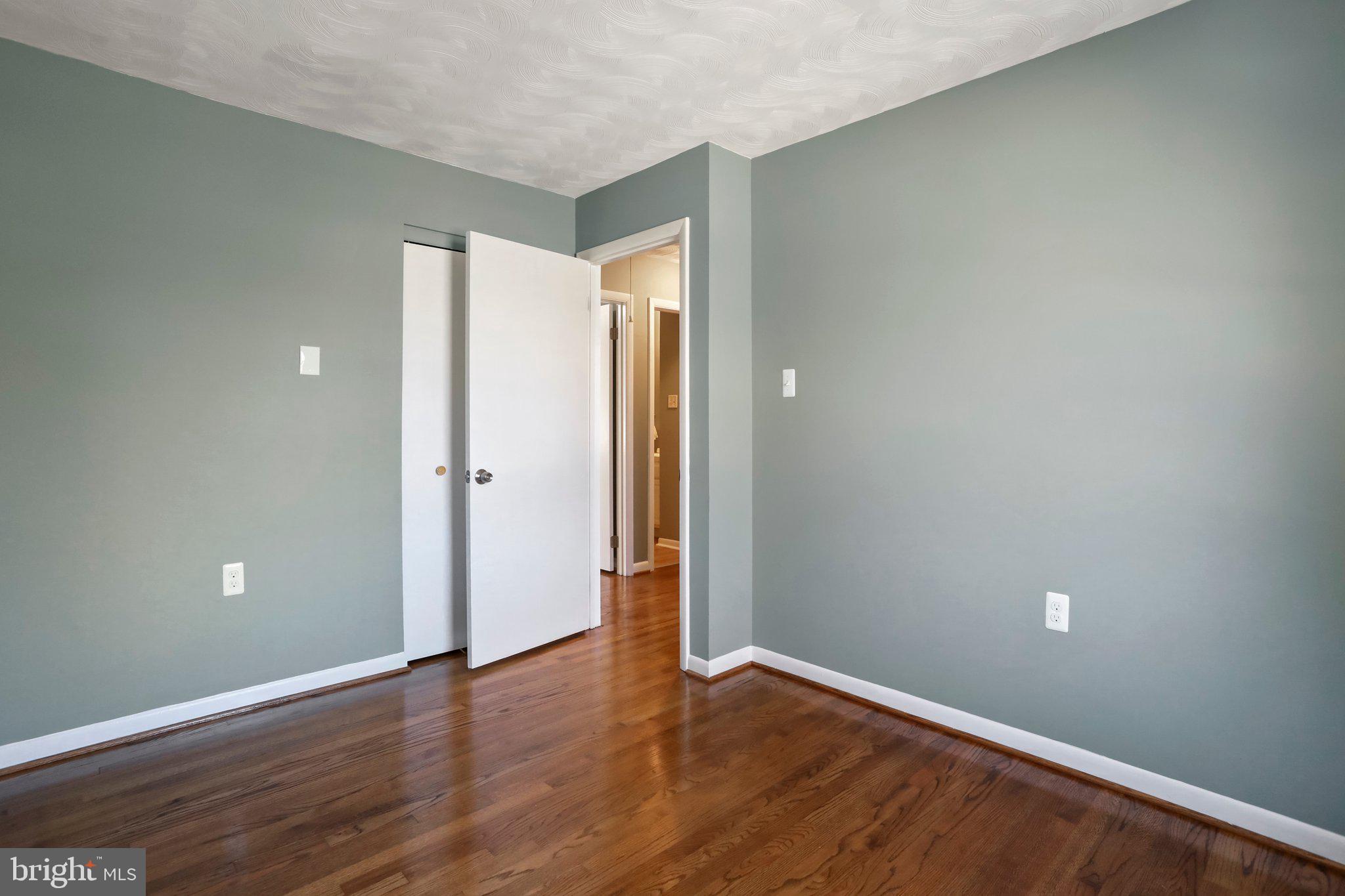 WALNUT GROVE - Residential